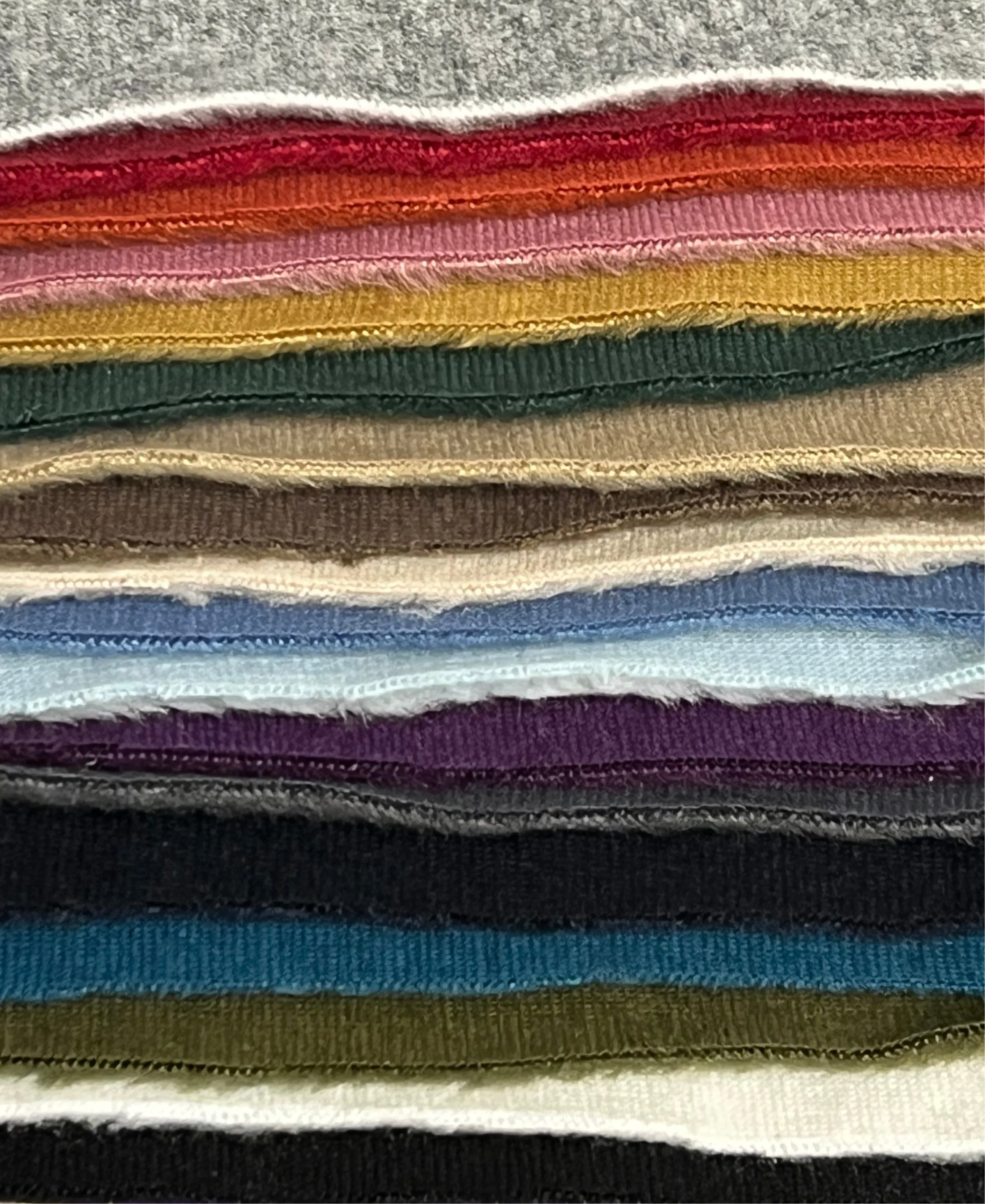96CM DARK GREY REMNANT ALPINE FLEECE FABRIC