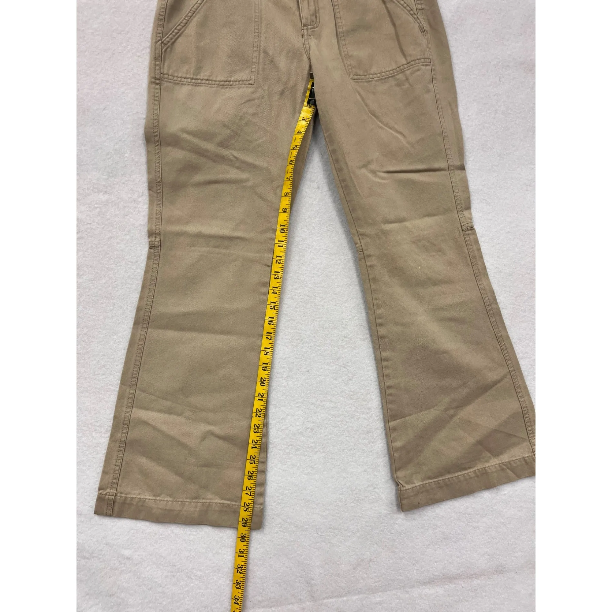 Aeropostale Womens 100% Cotton Khaki Flare Pants Size 5/6 Short #6189