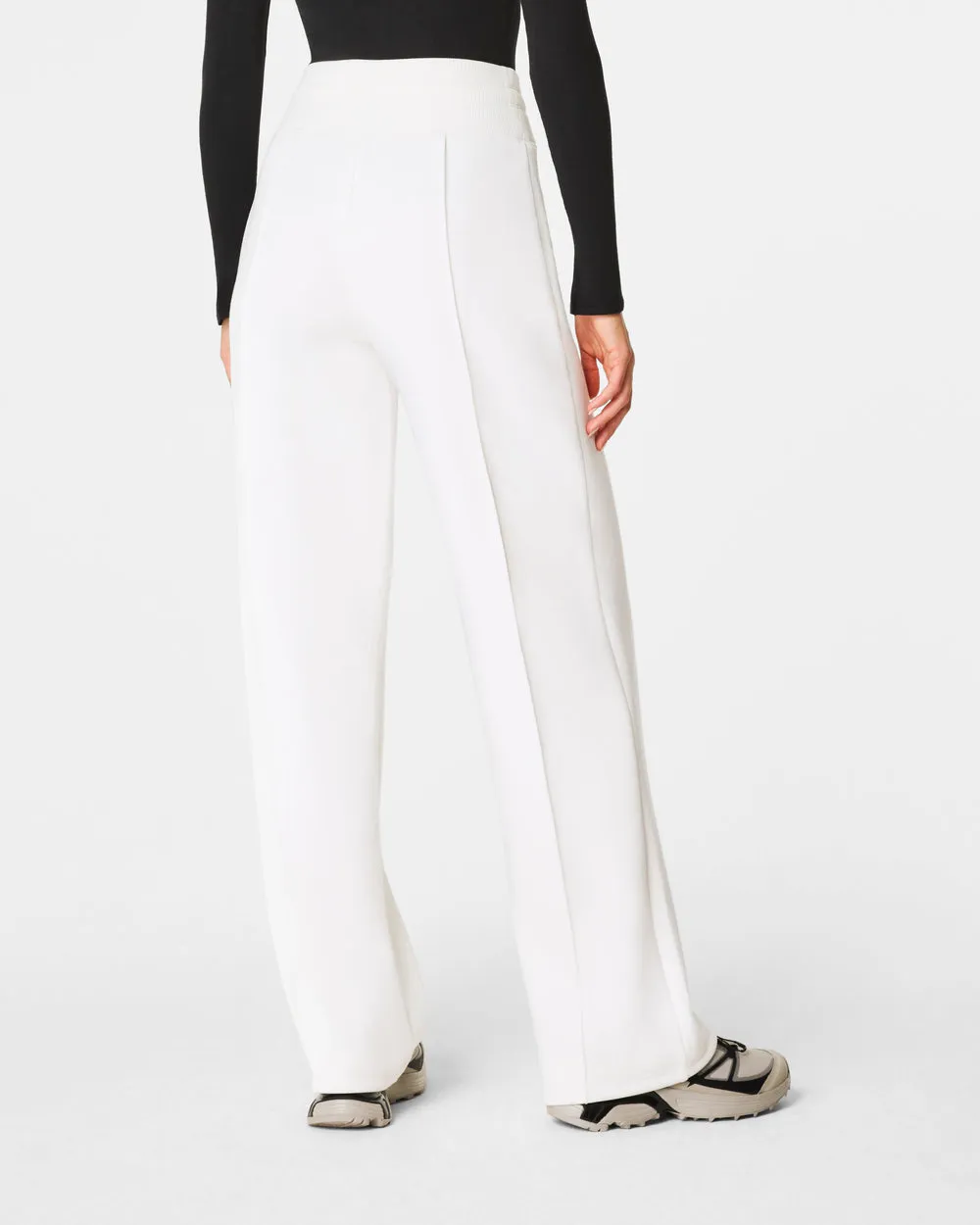 Airessentials Luxe Straight Leg Pant