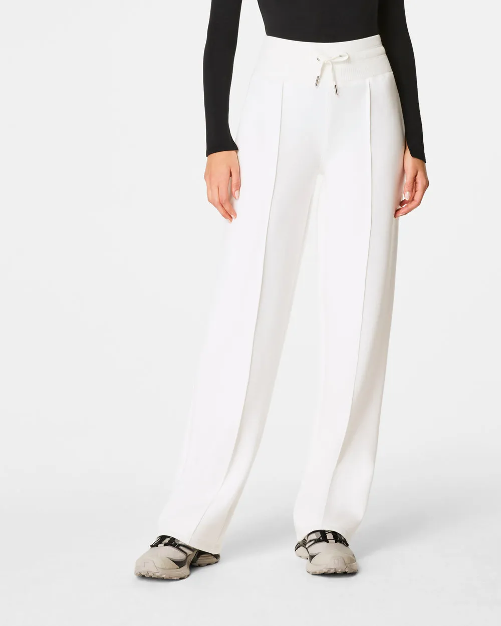 Airessentials Luxe Straight Leg Pant