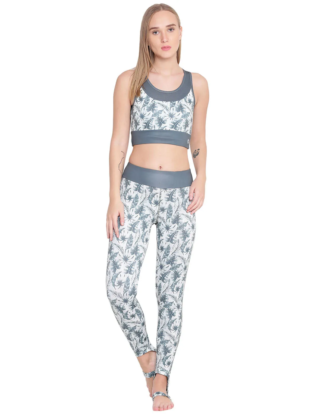 Alcis Women White Printed Tights