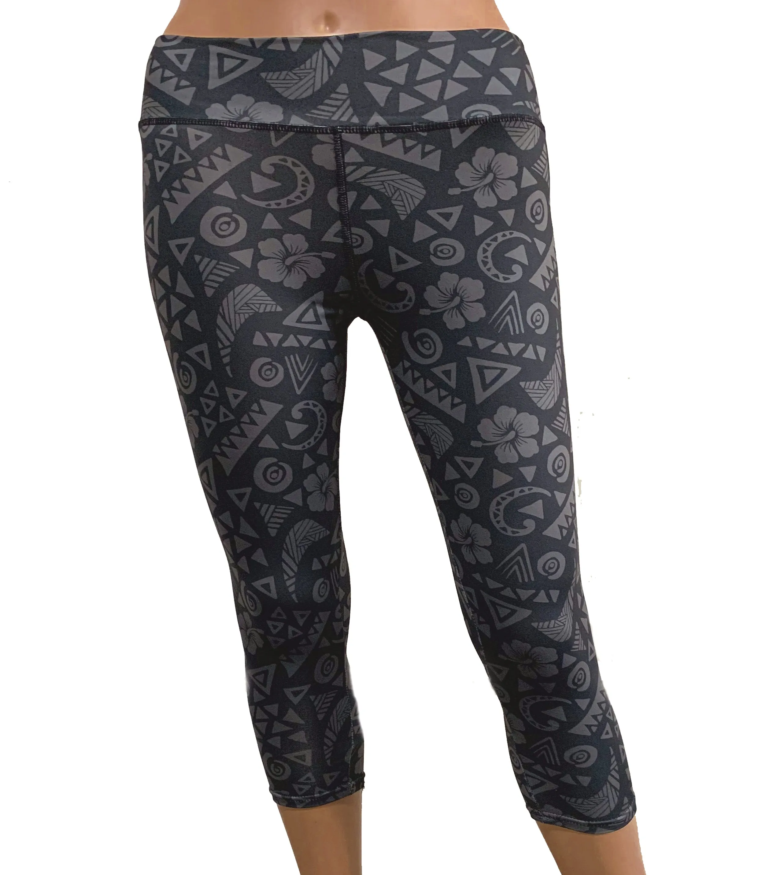 Black/gray Floral Capri Leggings