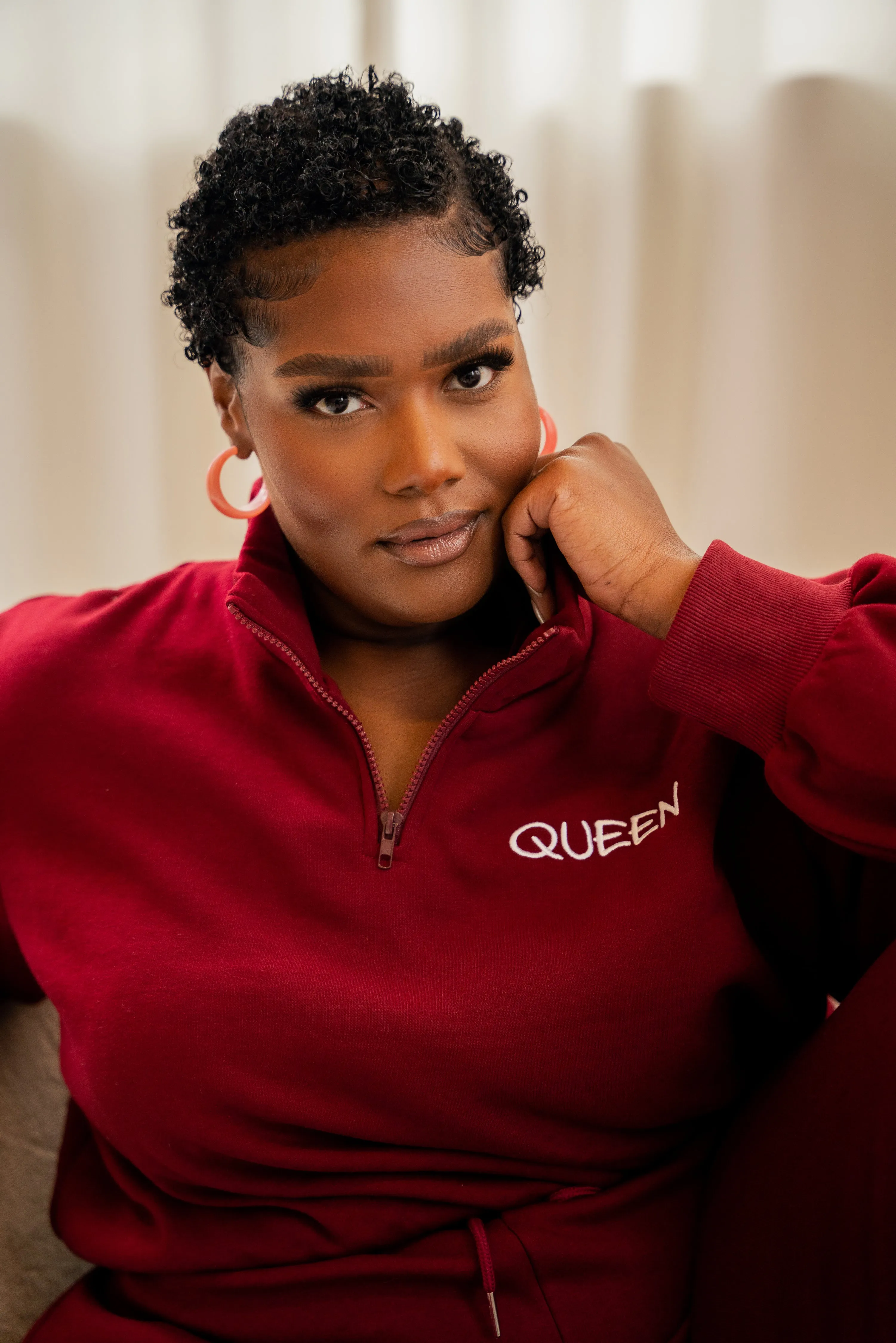 BURGUNDY QUEEN Pullover JOGGER Set
