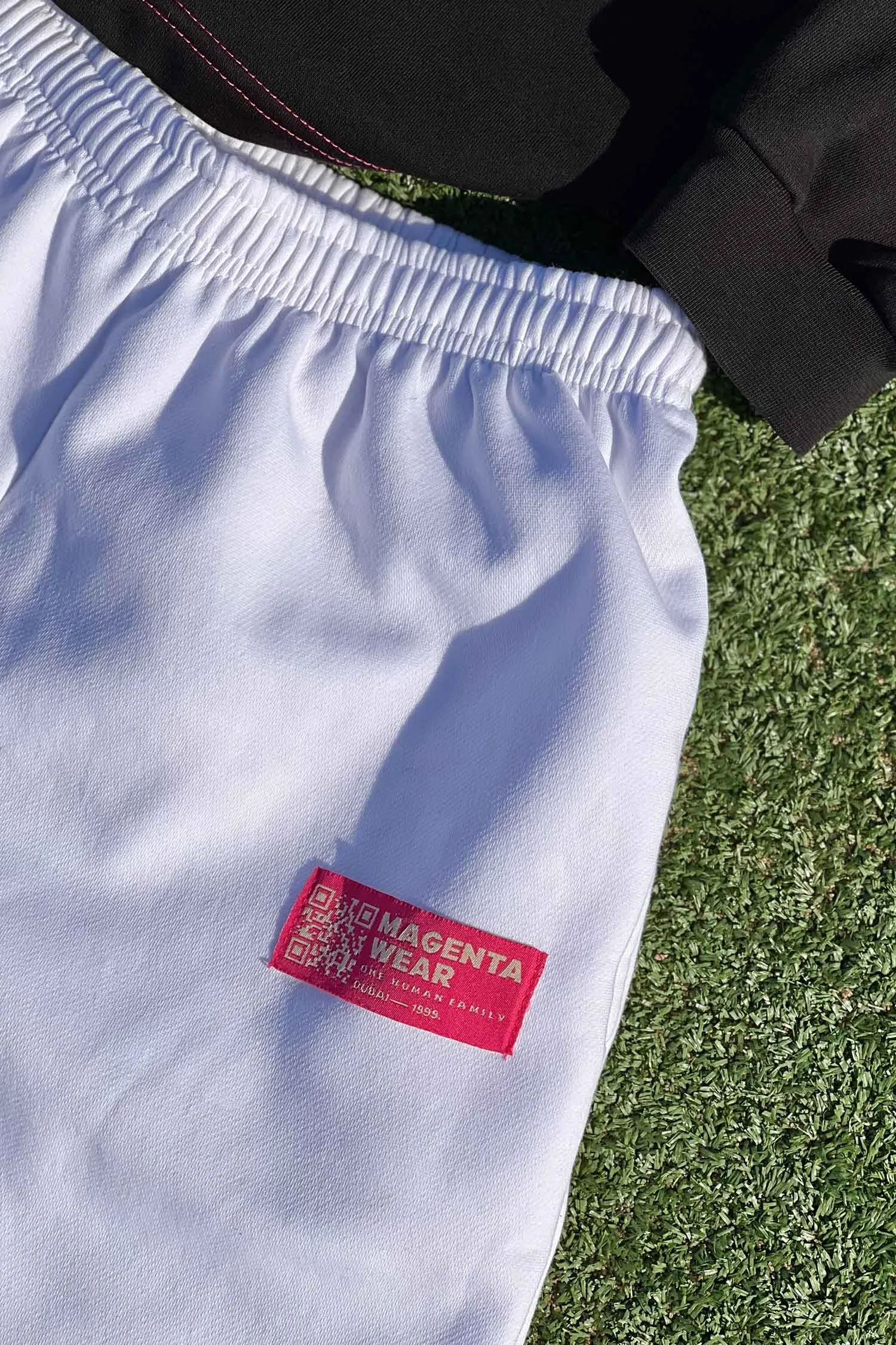 Classic High-waisted Sweatpants - Snow White