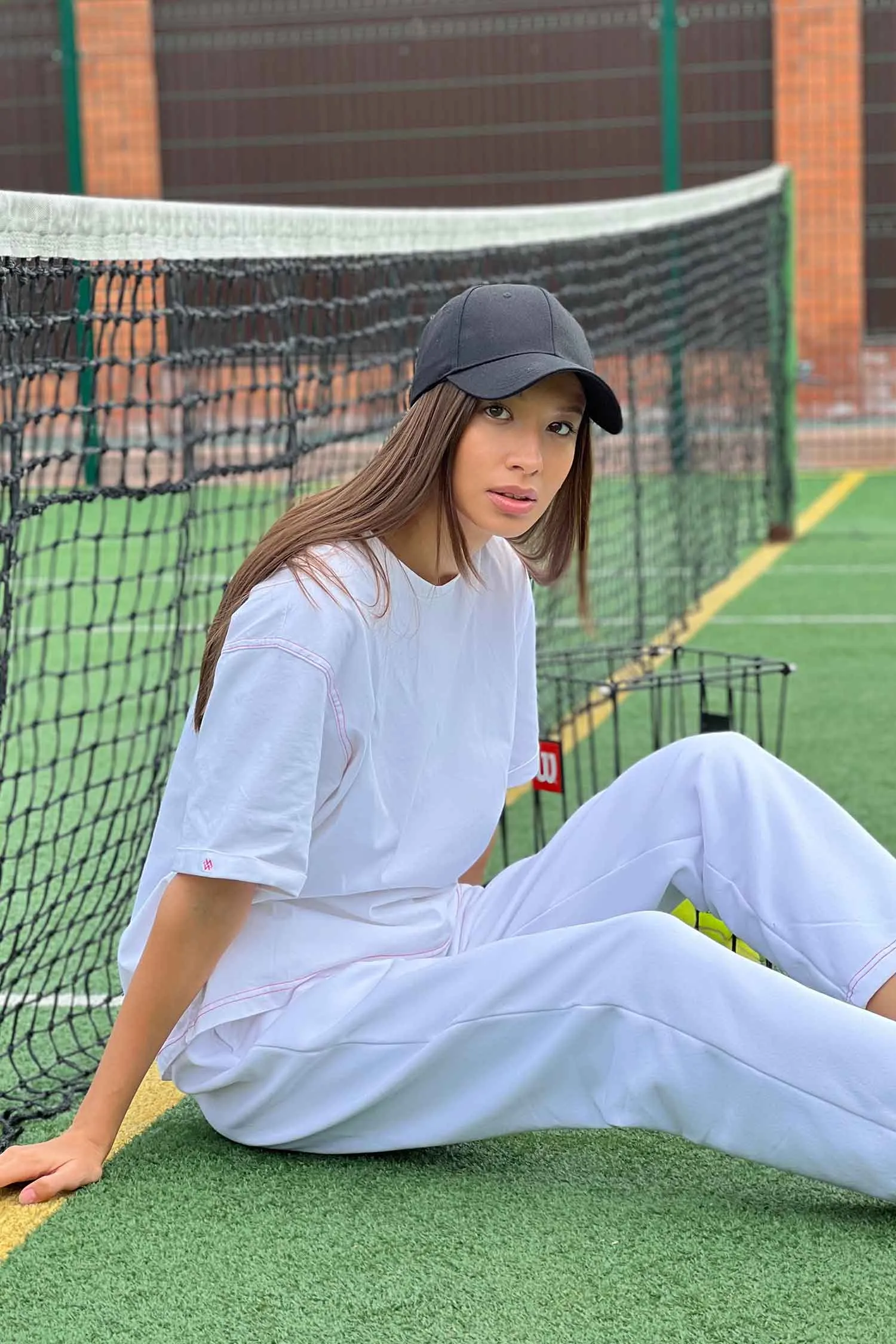 Classic High-waisted Sweatpants - Snow White