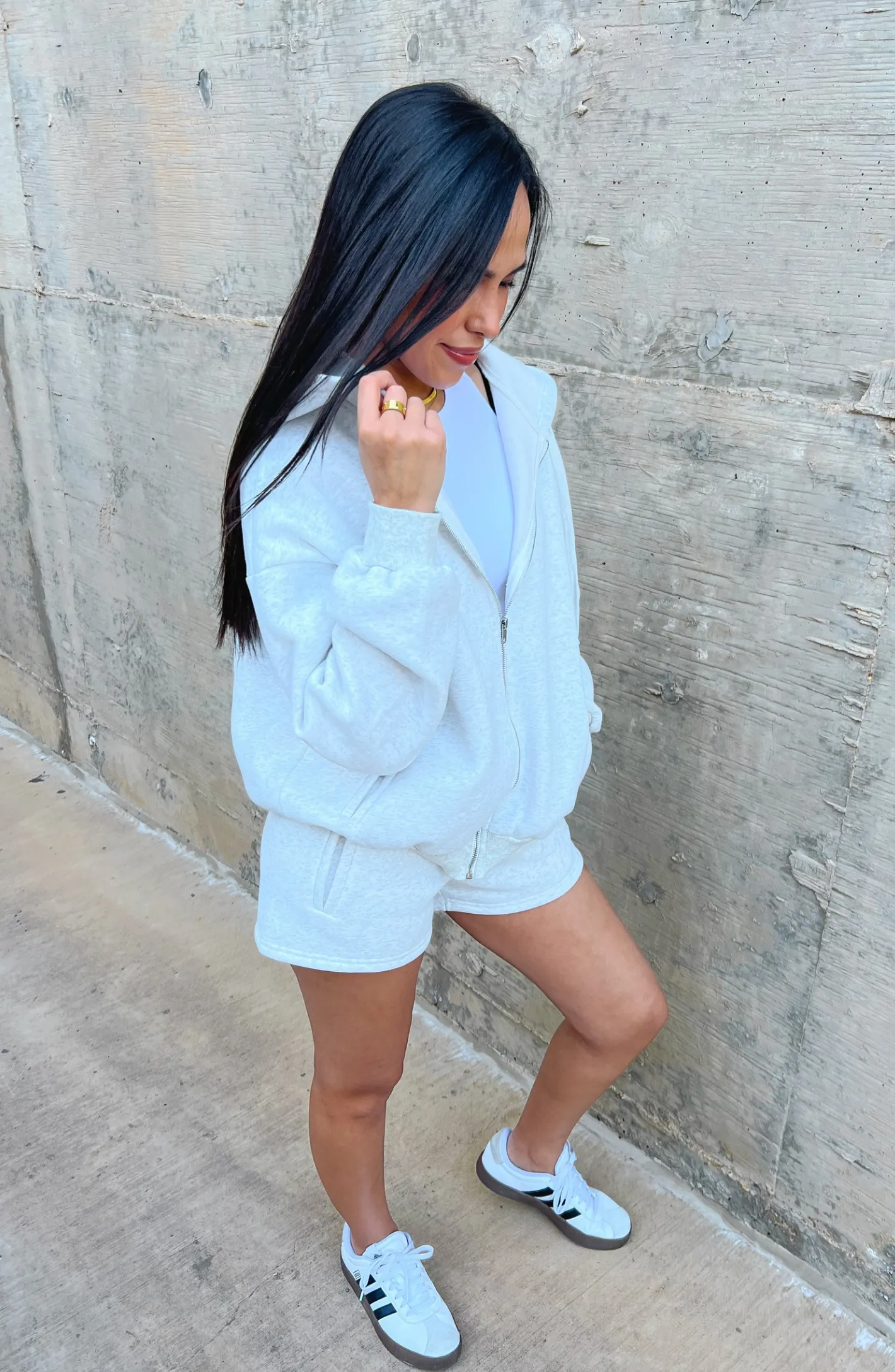 CLOUD NINE  ZIP UP HOODIE
