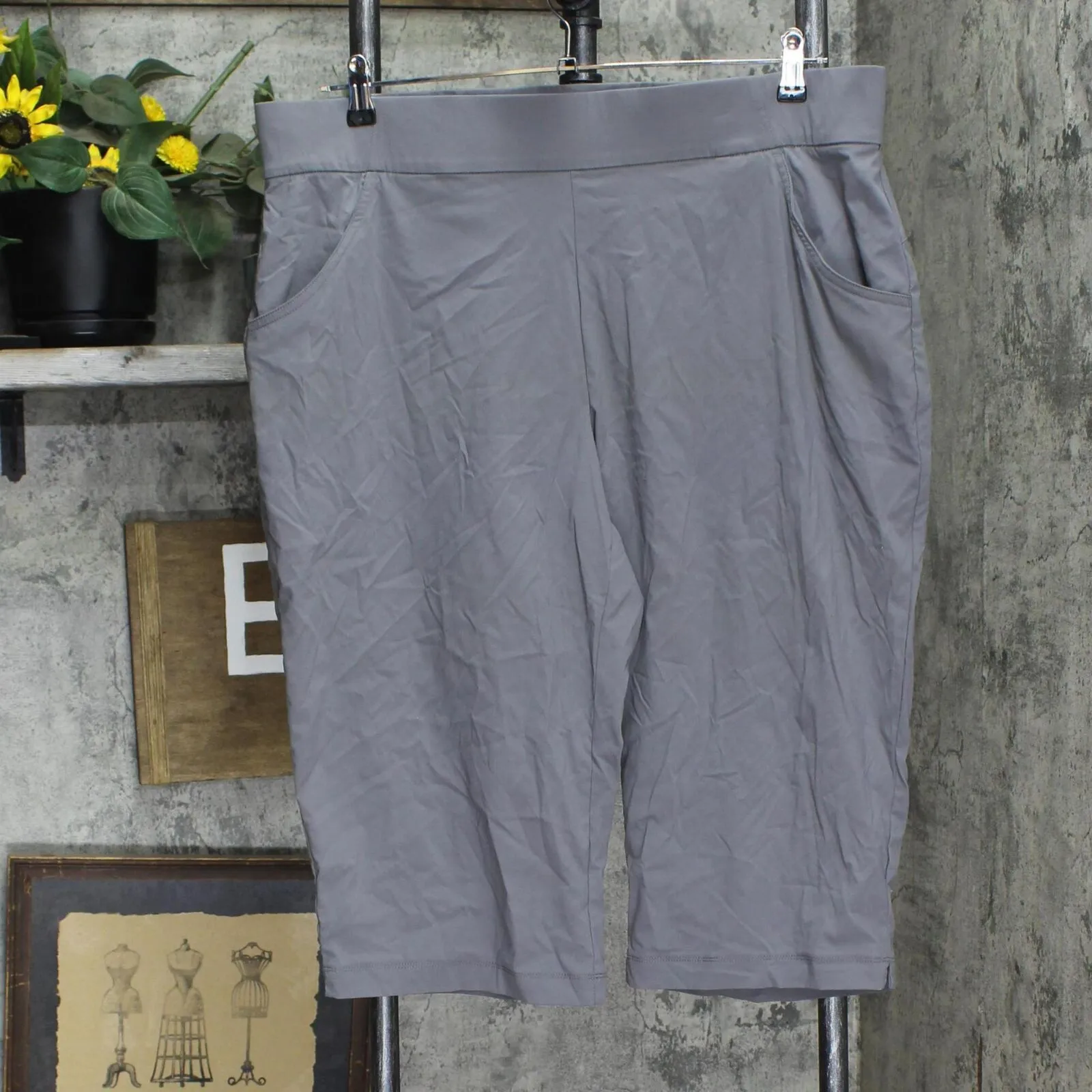 Columbia Womens Knit Active Capri Pants 1671313 Gray 2XL