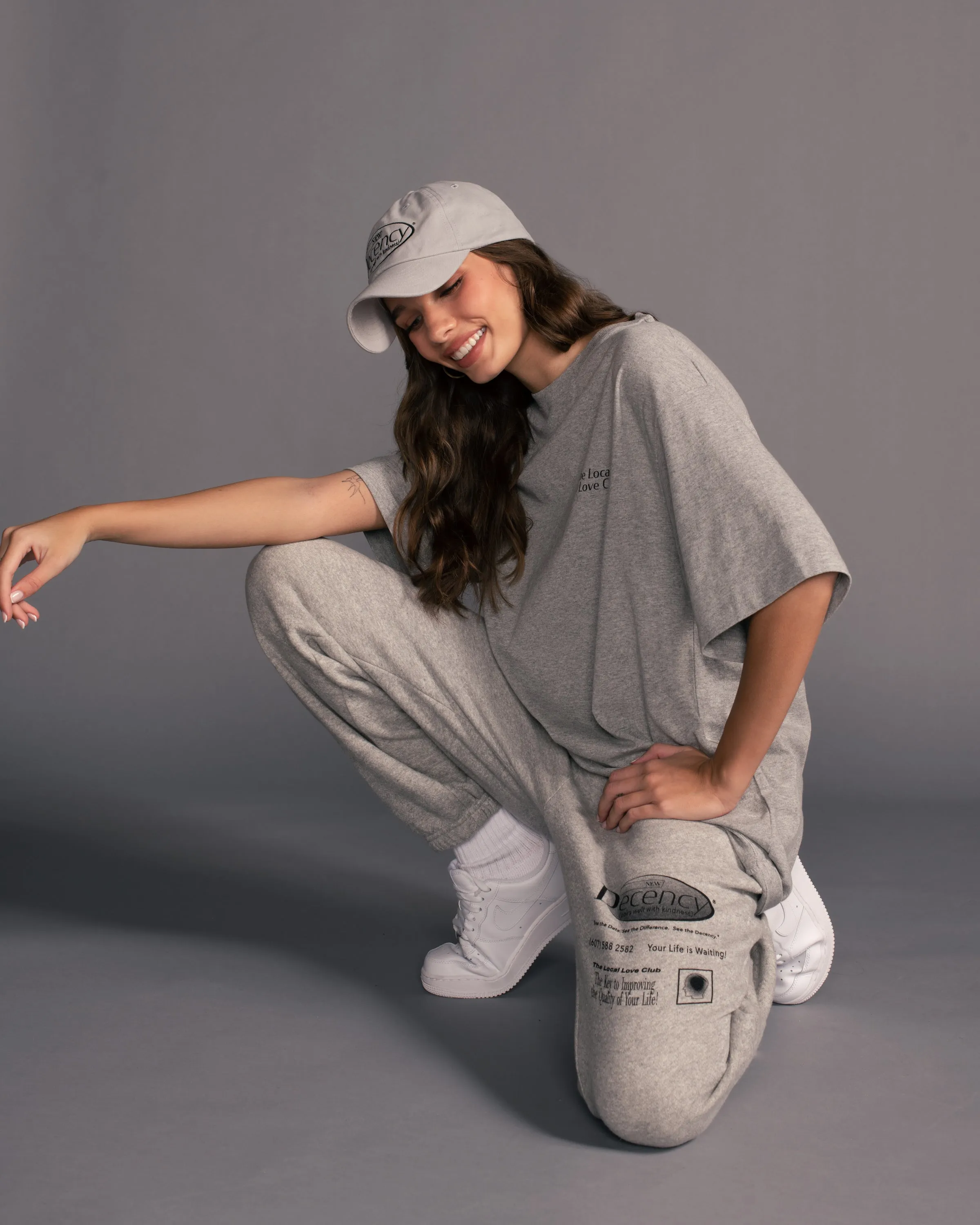 DECENCY PANT IN GREY