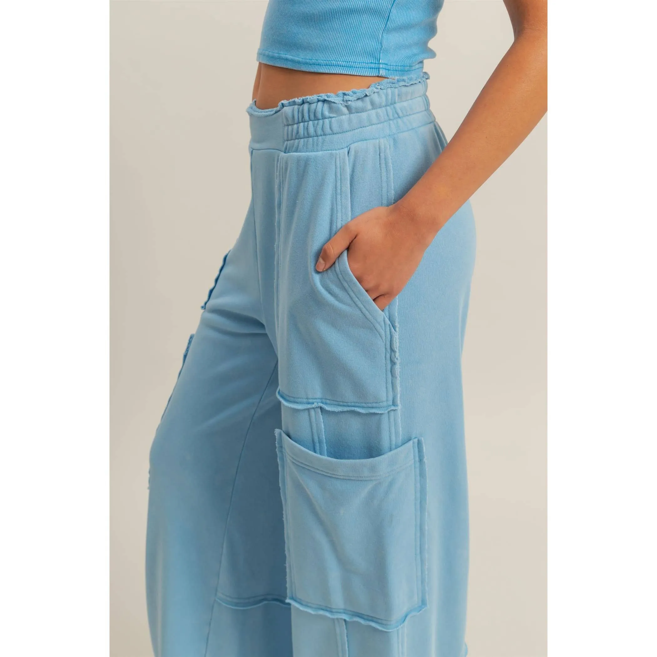 DZ25E111-Oversized Utility Sweatpants