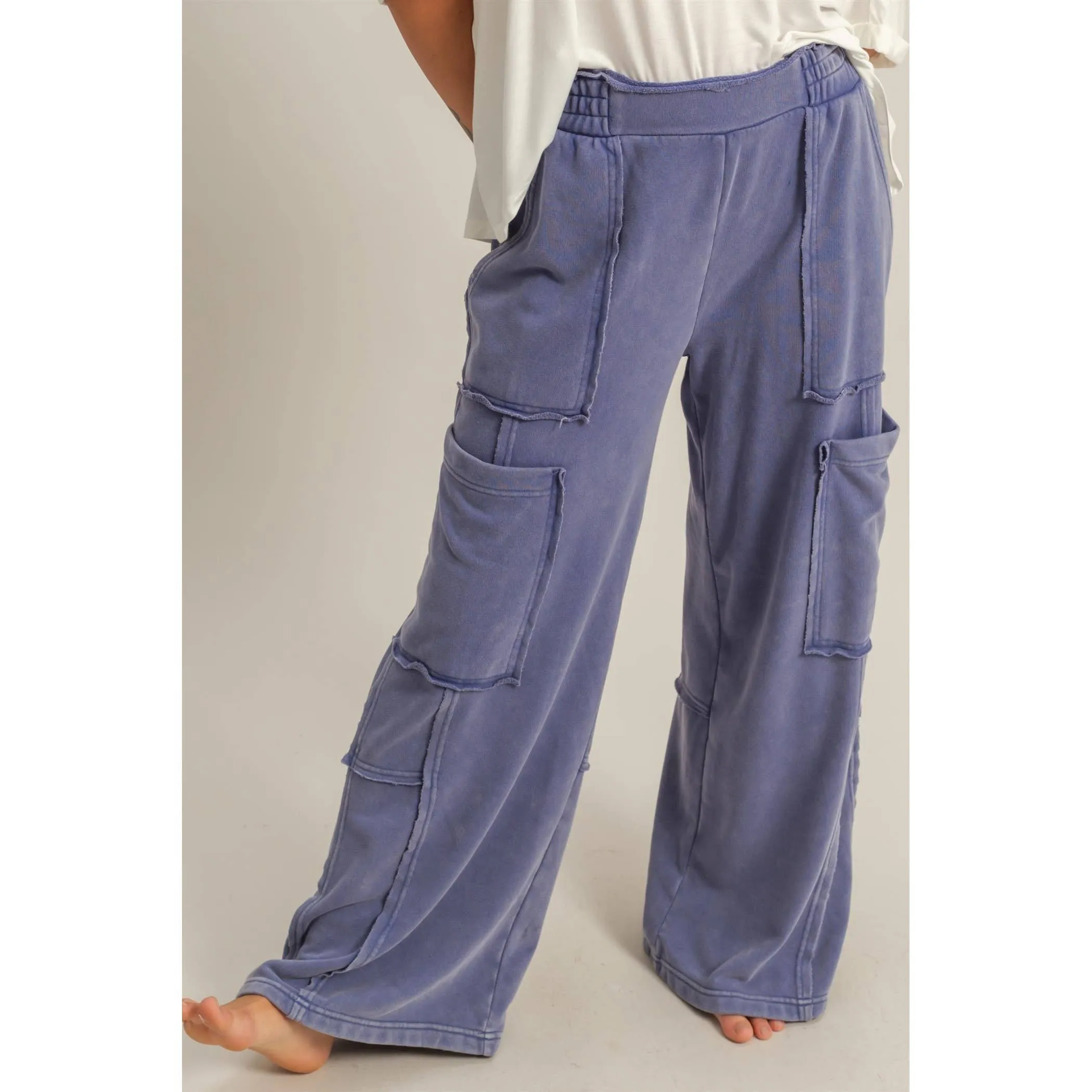 DZ25E111-Oversized Utility Sweatpants