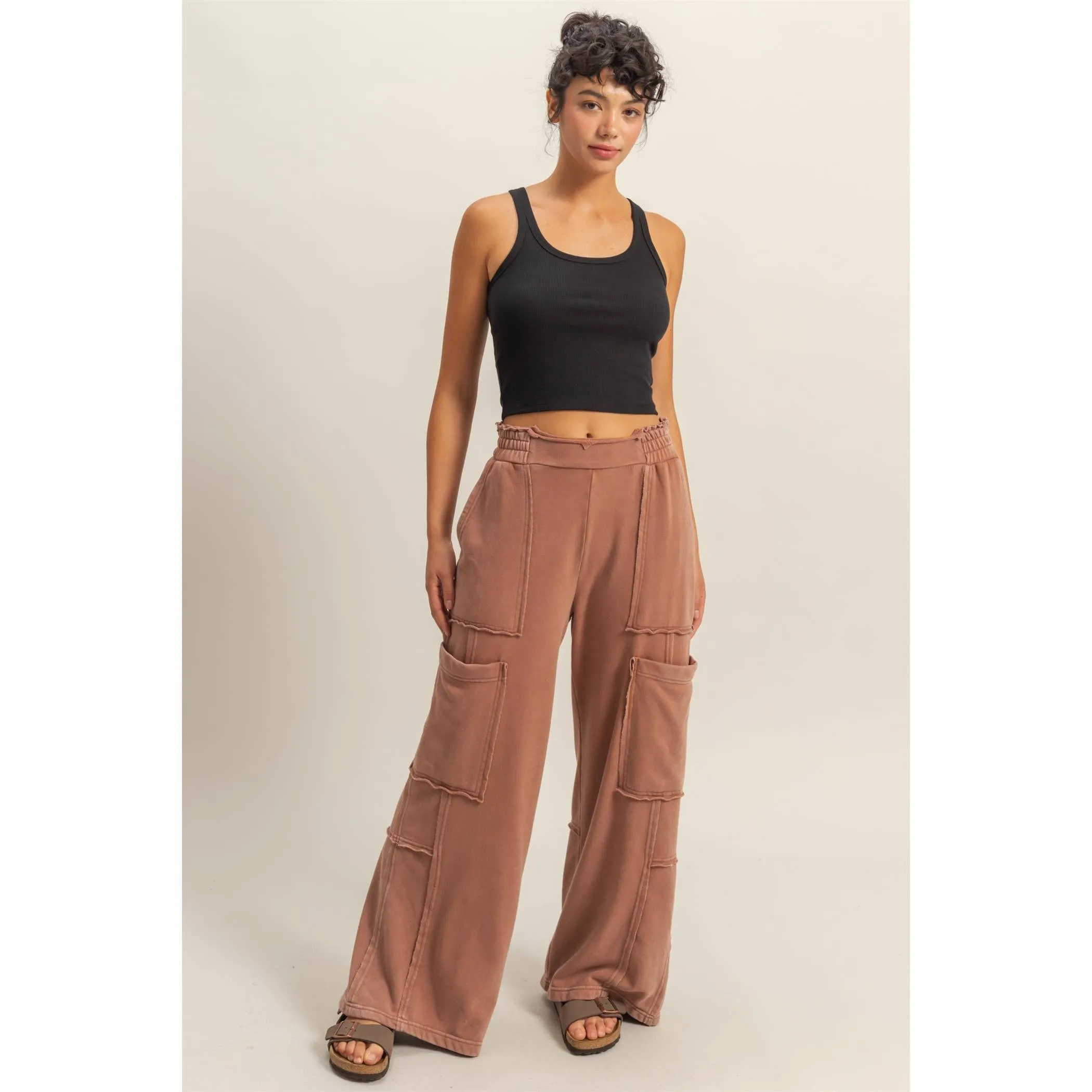 DZ25E111-Oversized Utility Sweatpants