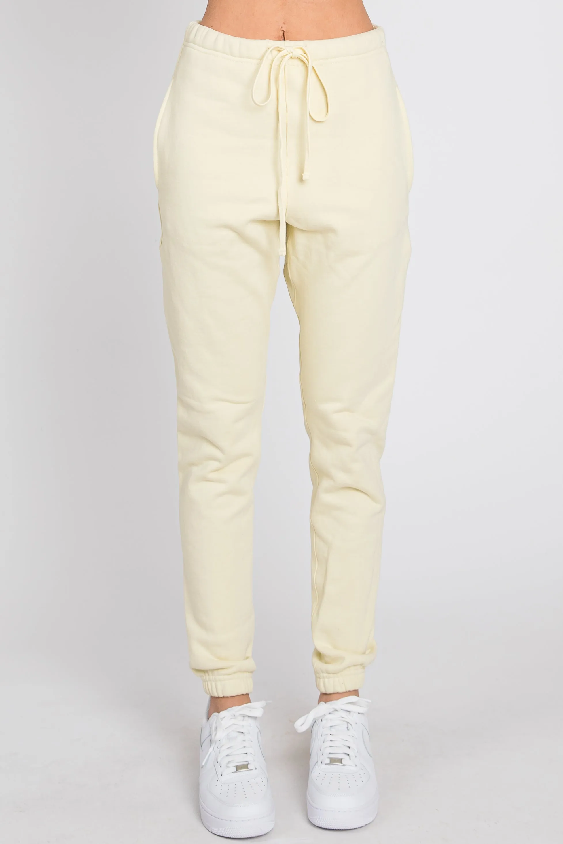 ESSENTIAL SWEATPANT