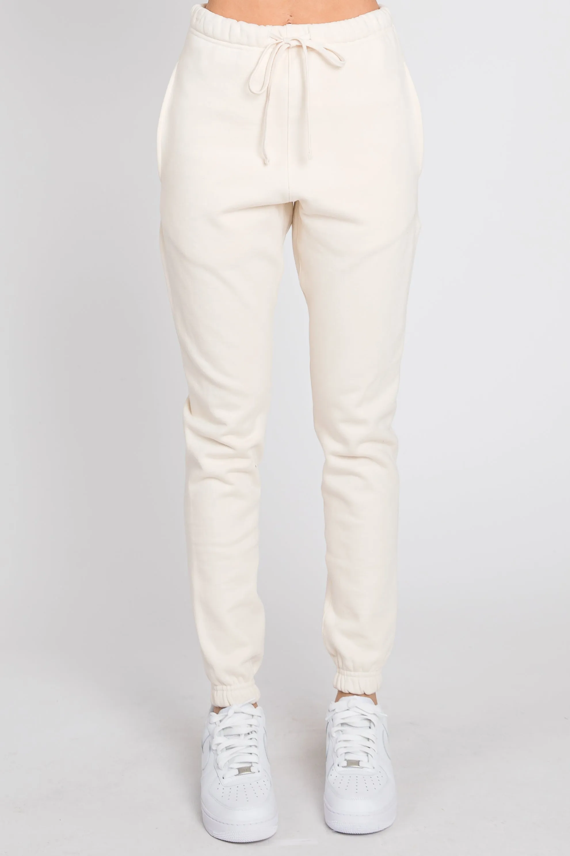 ESSENTIAL SWEATPANT