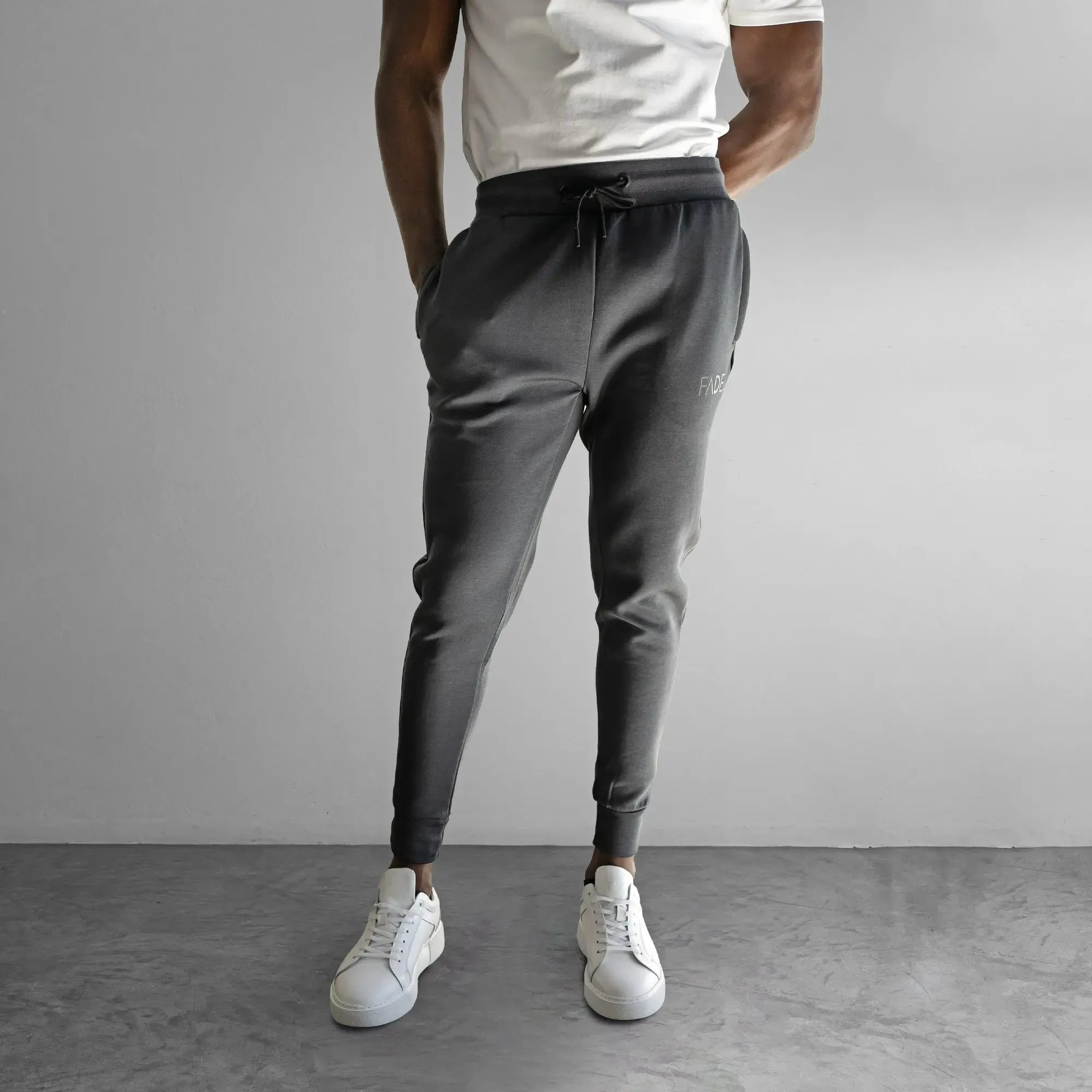 Essential Sweatpants Grey