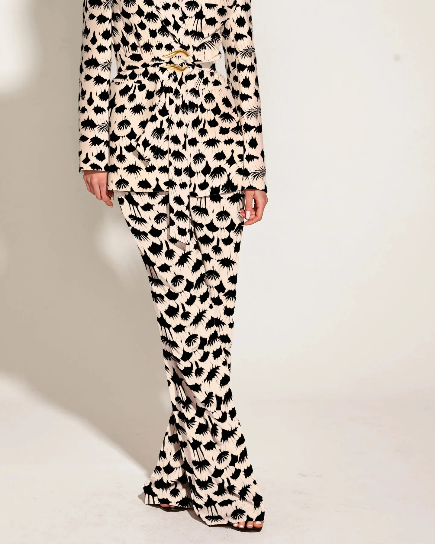 Fate & Becker - Fancy Like Wide Leg Elastic High Waist Pant - Black/White Fan