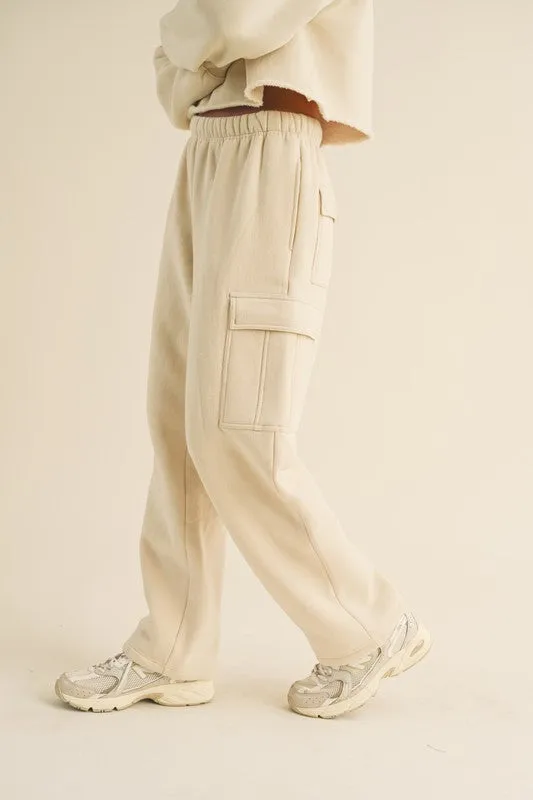 Fleece lined cargo pocket sweatpants