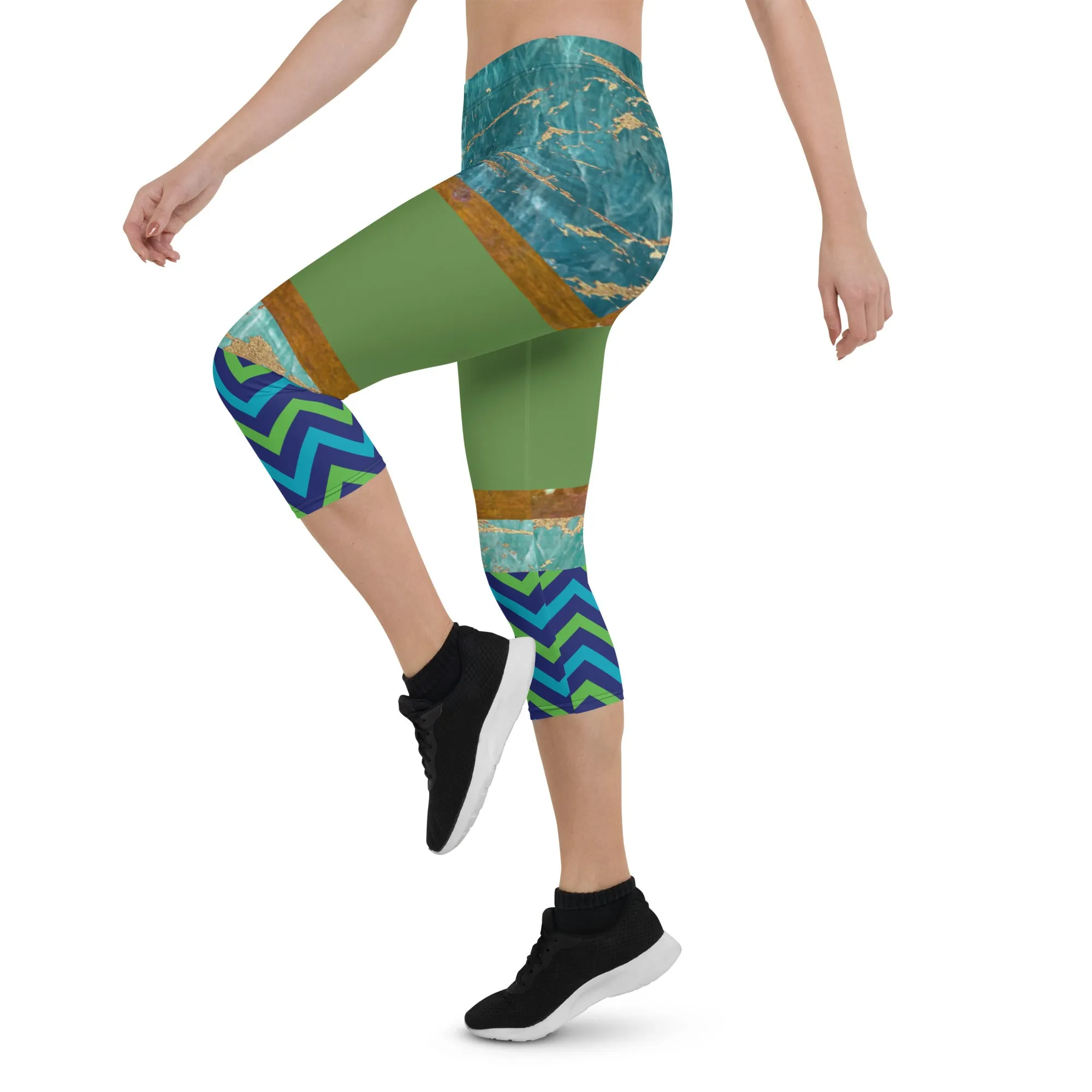 Galapagos Green Marble Capri Leggings