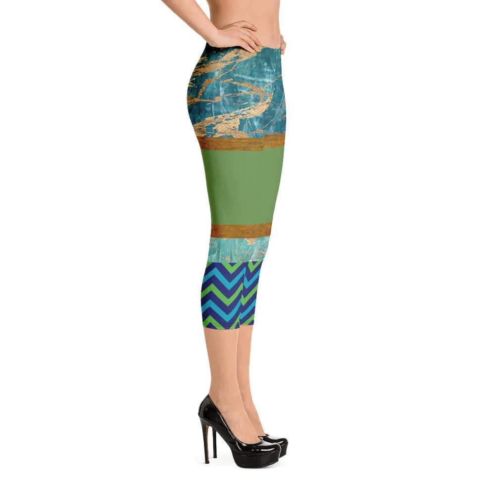 Galapagos Green Marble Capri Leggings