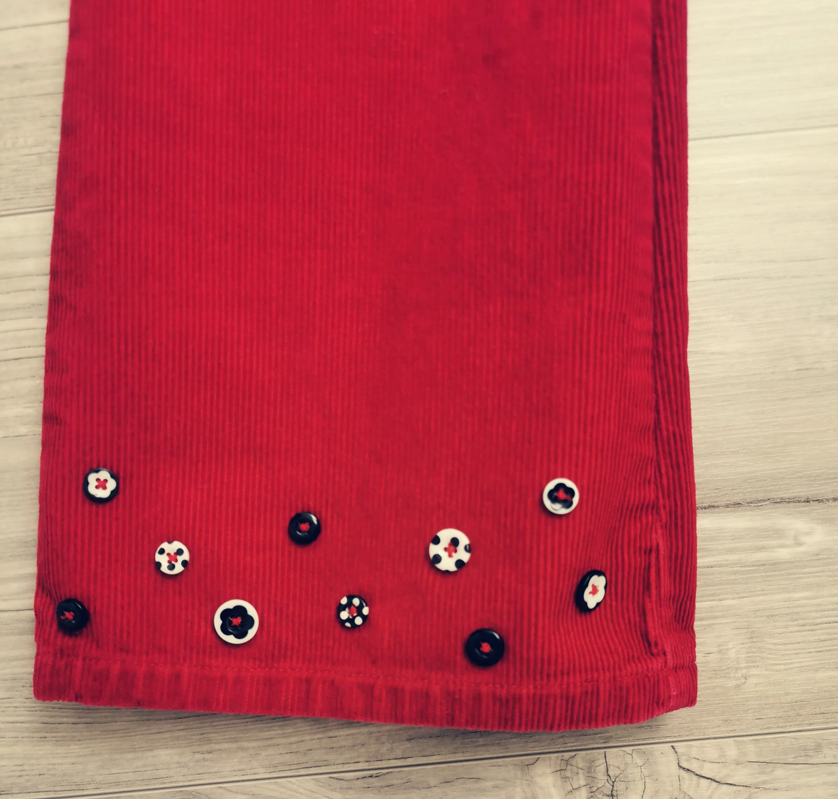 GIRL SIZE 9 YEARS - GYMBOREE, Corduroy, Red Flared Pants EUC B4
