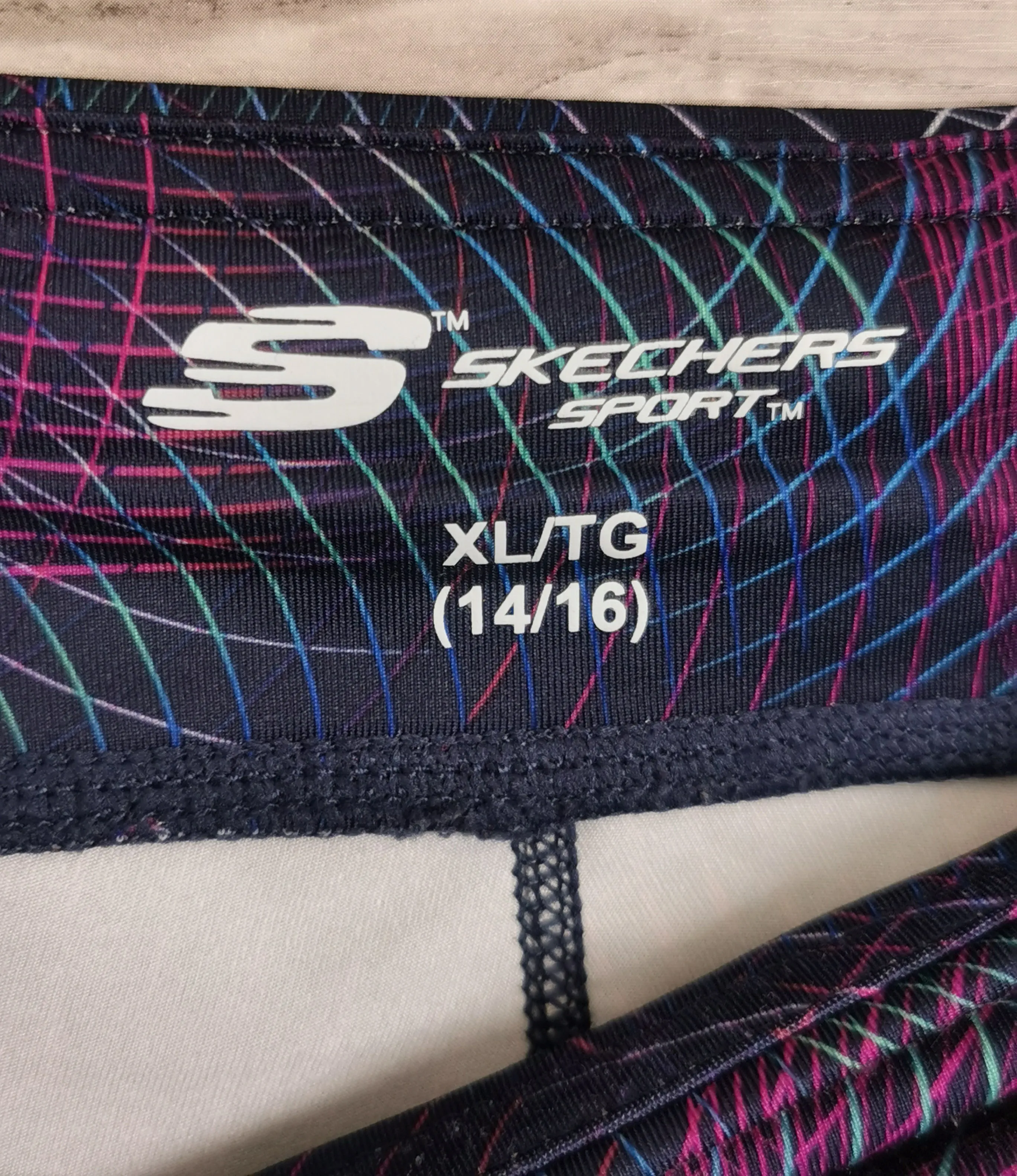 GIRL SIZE XL (14/16 YEARS) - SKECHERS, Sport Capri, Athletic Pants EUC B4