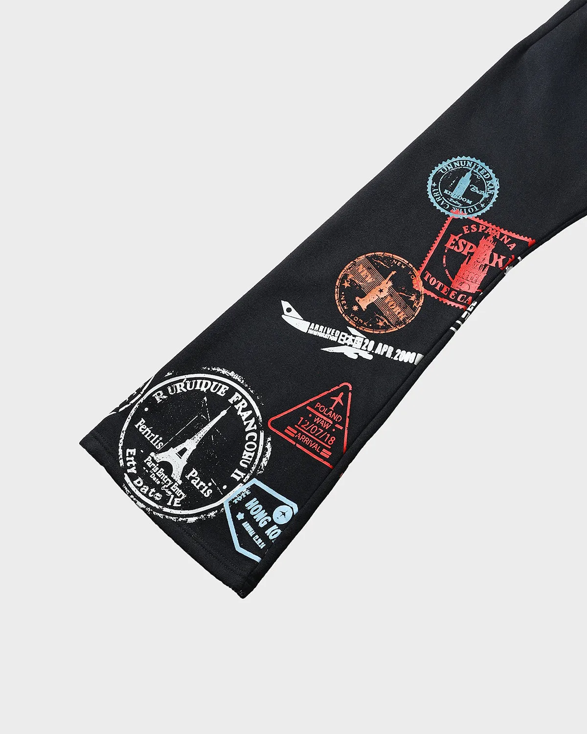 Globetrotter Hoodie & Sweats Set in Black