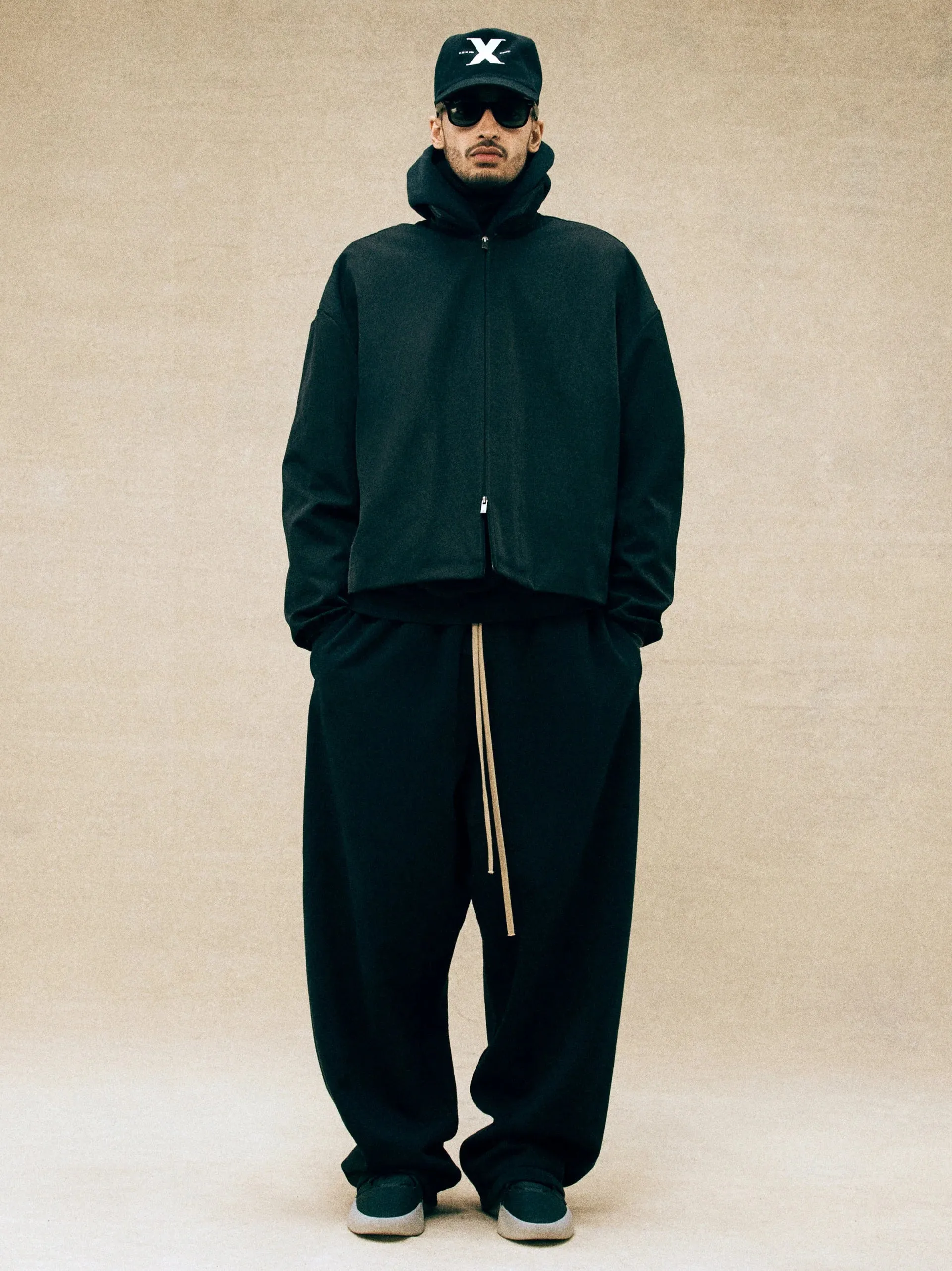 HEAVY FLEECE RELAXED SWEATPANT - BLACK