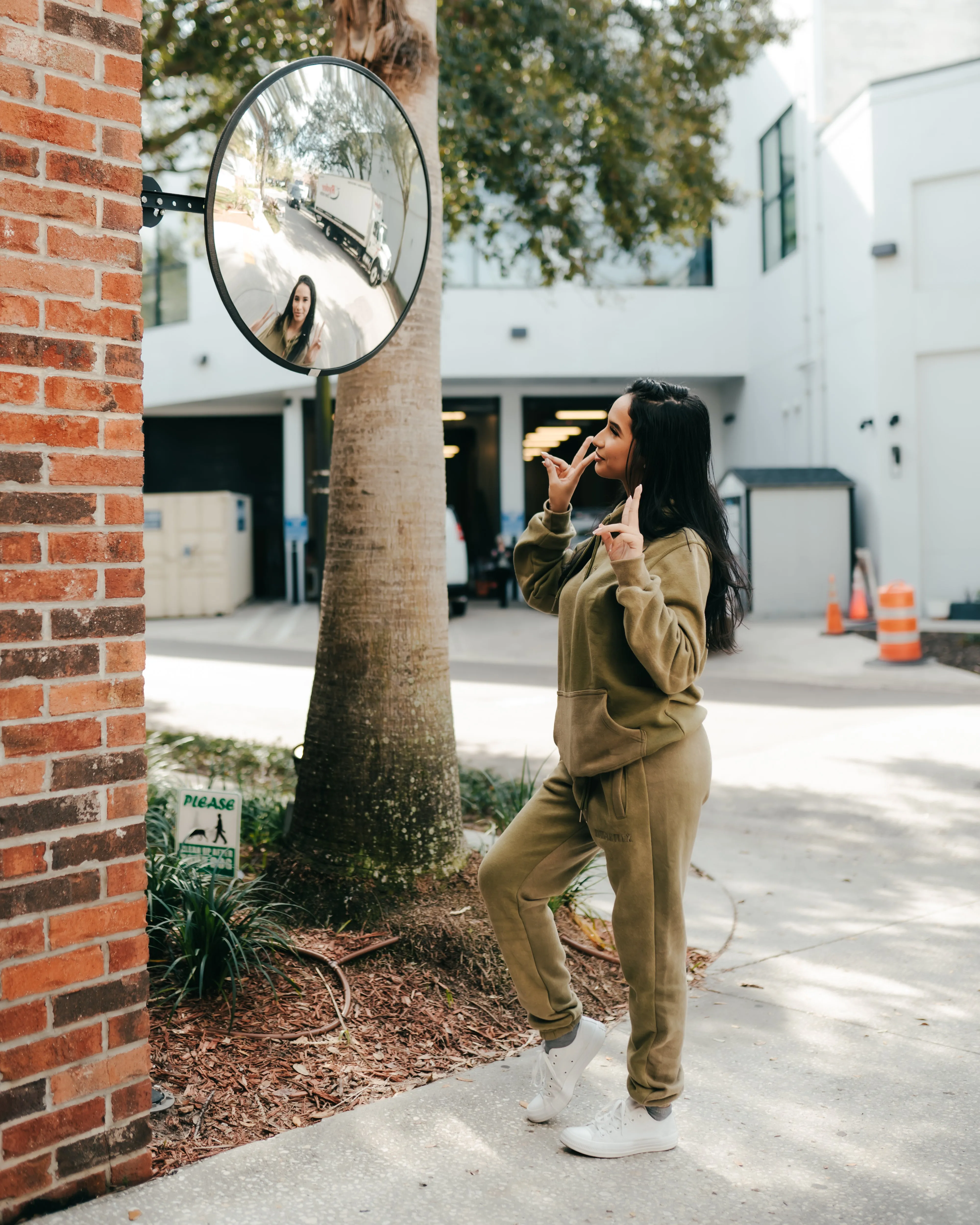 HUMBLE FLEX SOLDIER GREEN SWEATPANTS