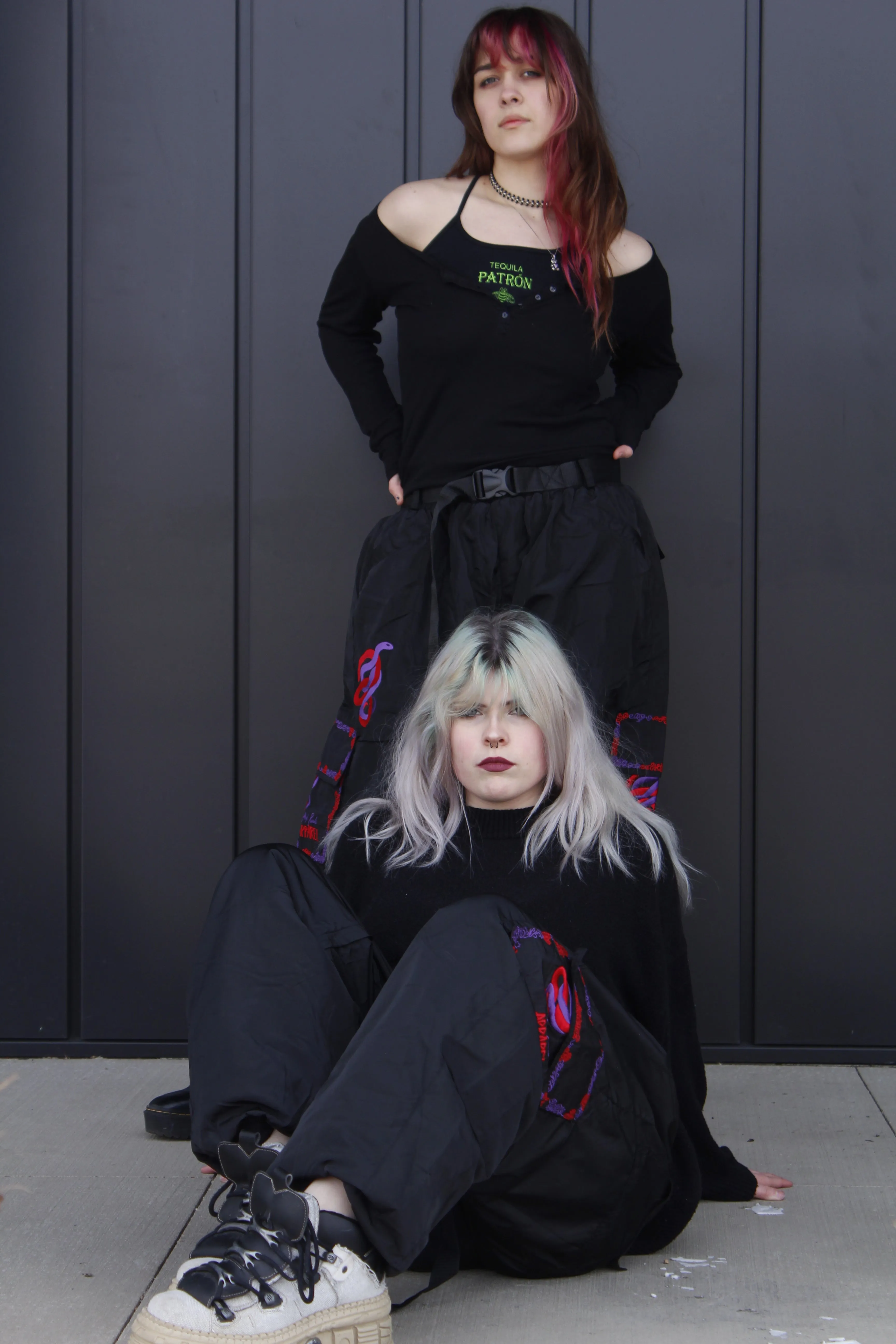INSULATED BLACK
