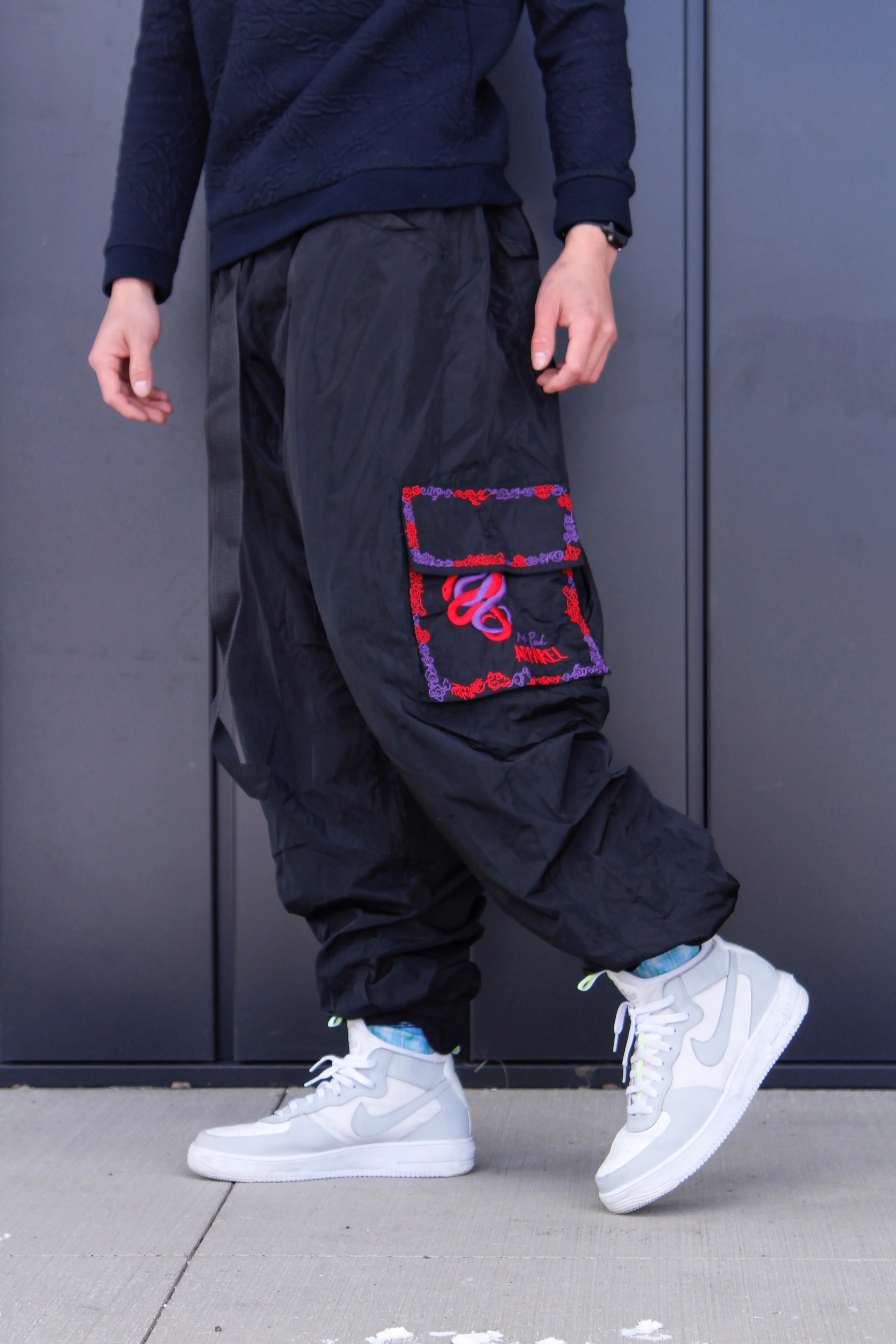 INSULATED BLACK