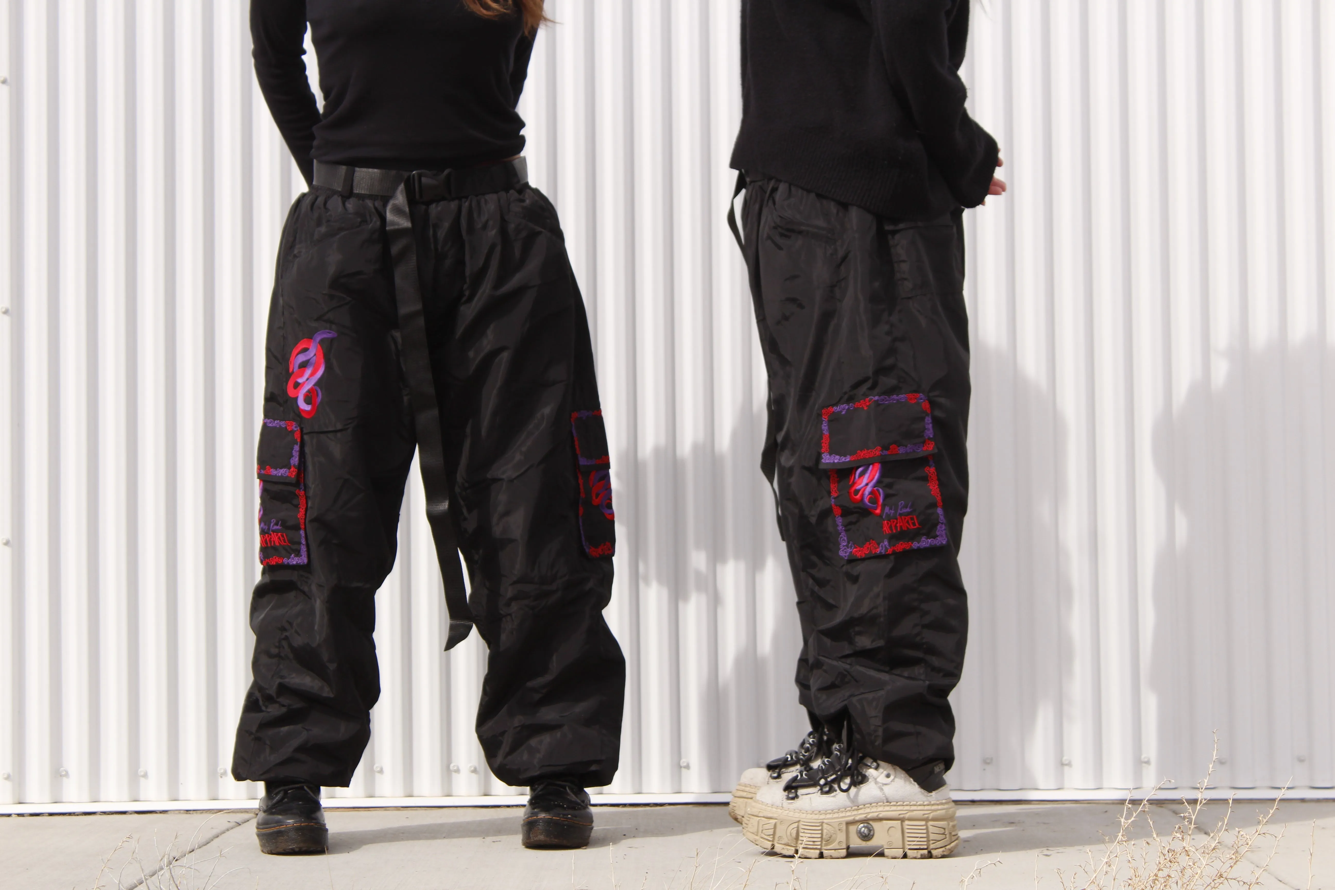 INSULATED BLACK