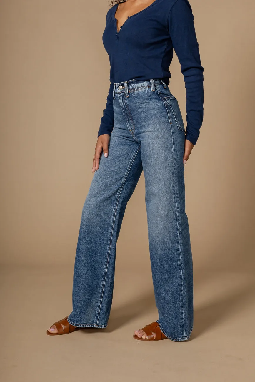 Iris Palazzo || Milton