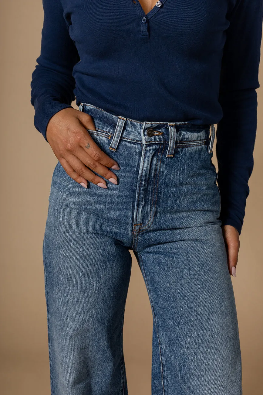 Iris Palazzo || Milton