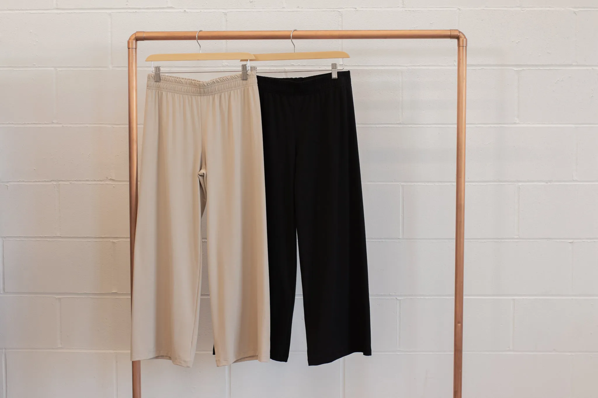 Ladies 7/8 Relaxed Pants