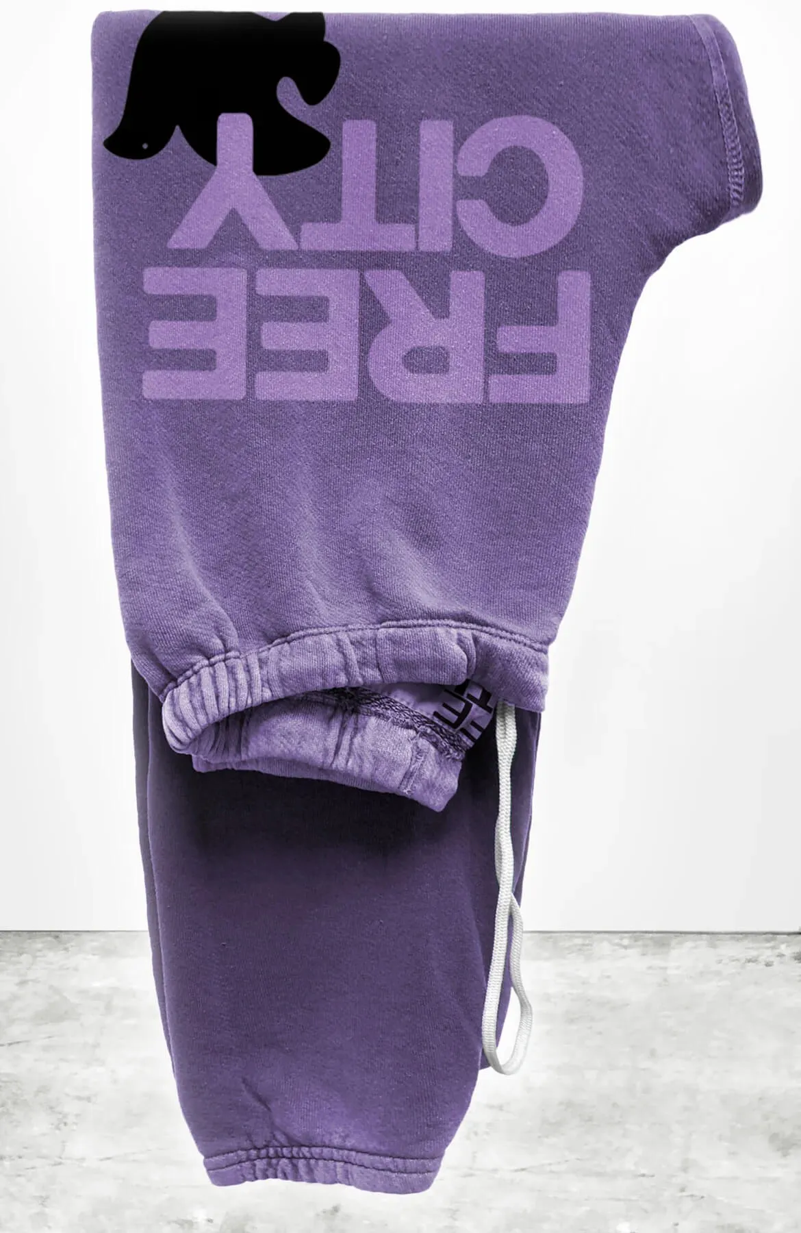 Large Logo Sweatpants in Lavender Petal