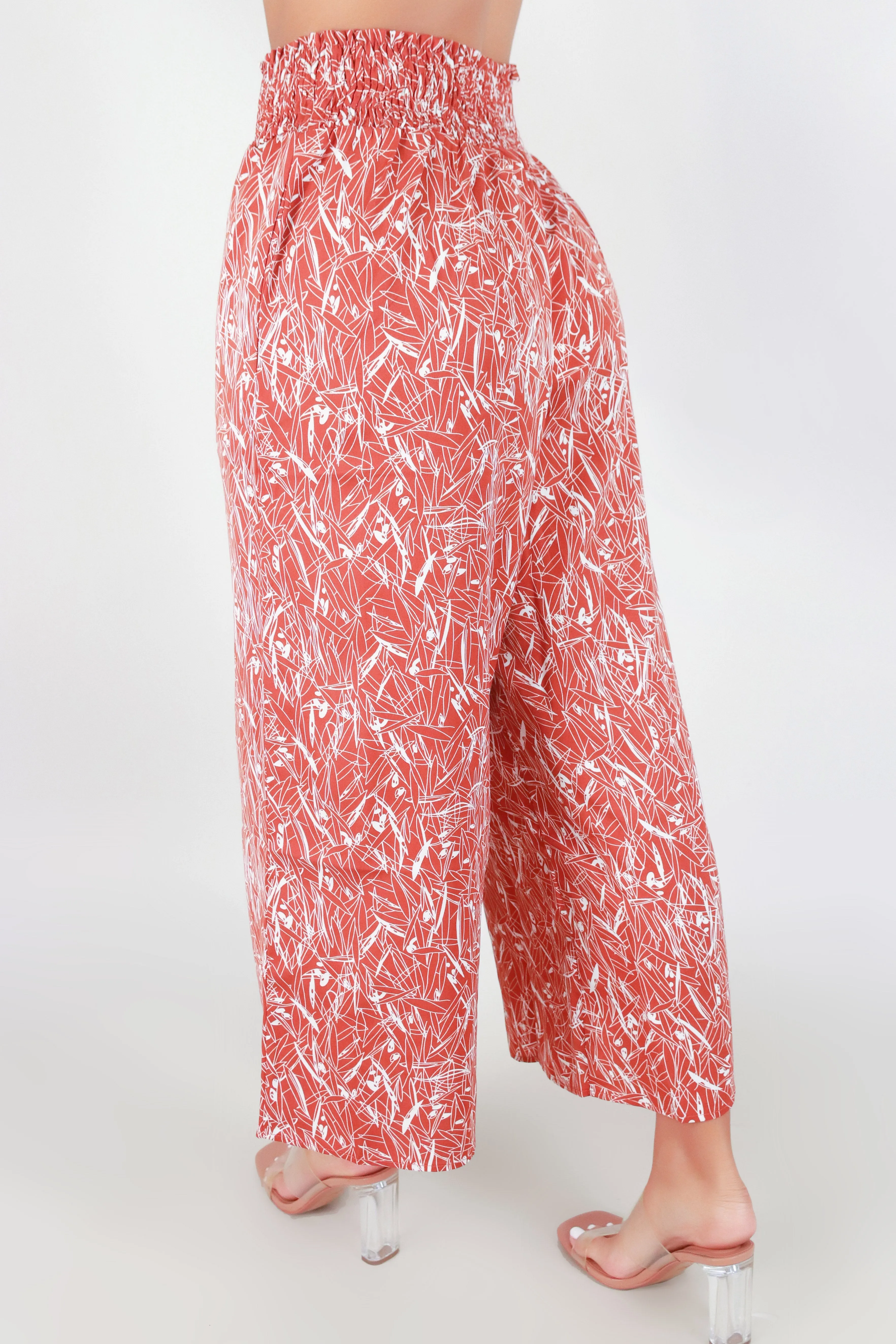 LEAVE A MESSAGE CAPRI PANTS