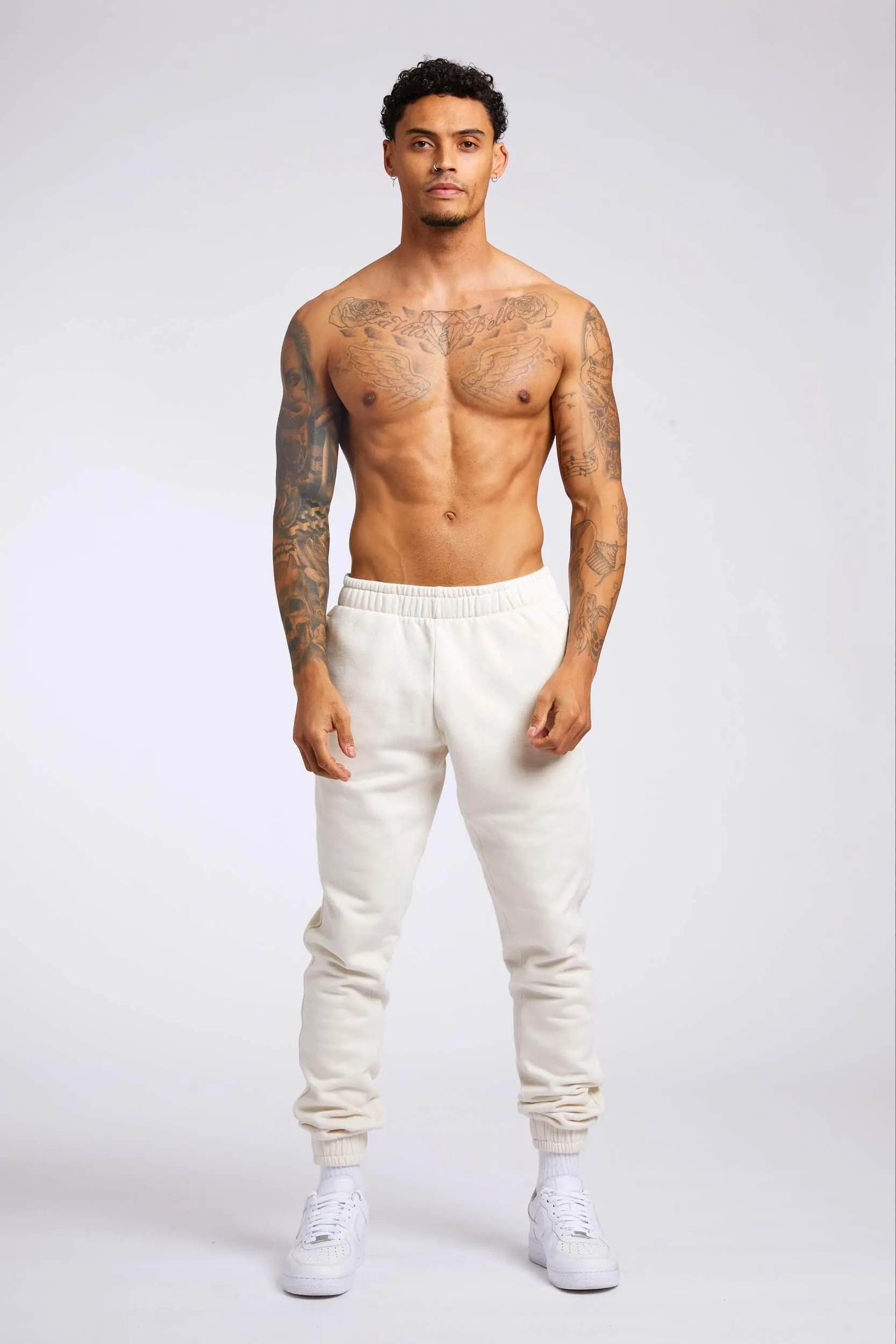 LEGEND* BASICS SWEATPANTS - CREAM