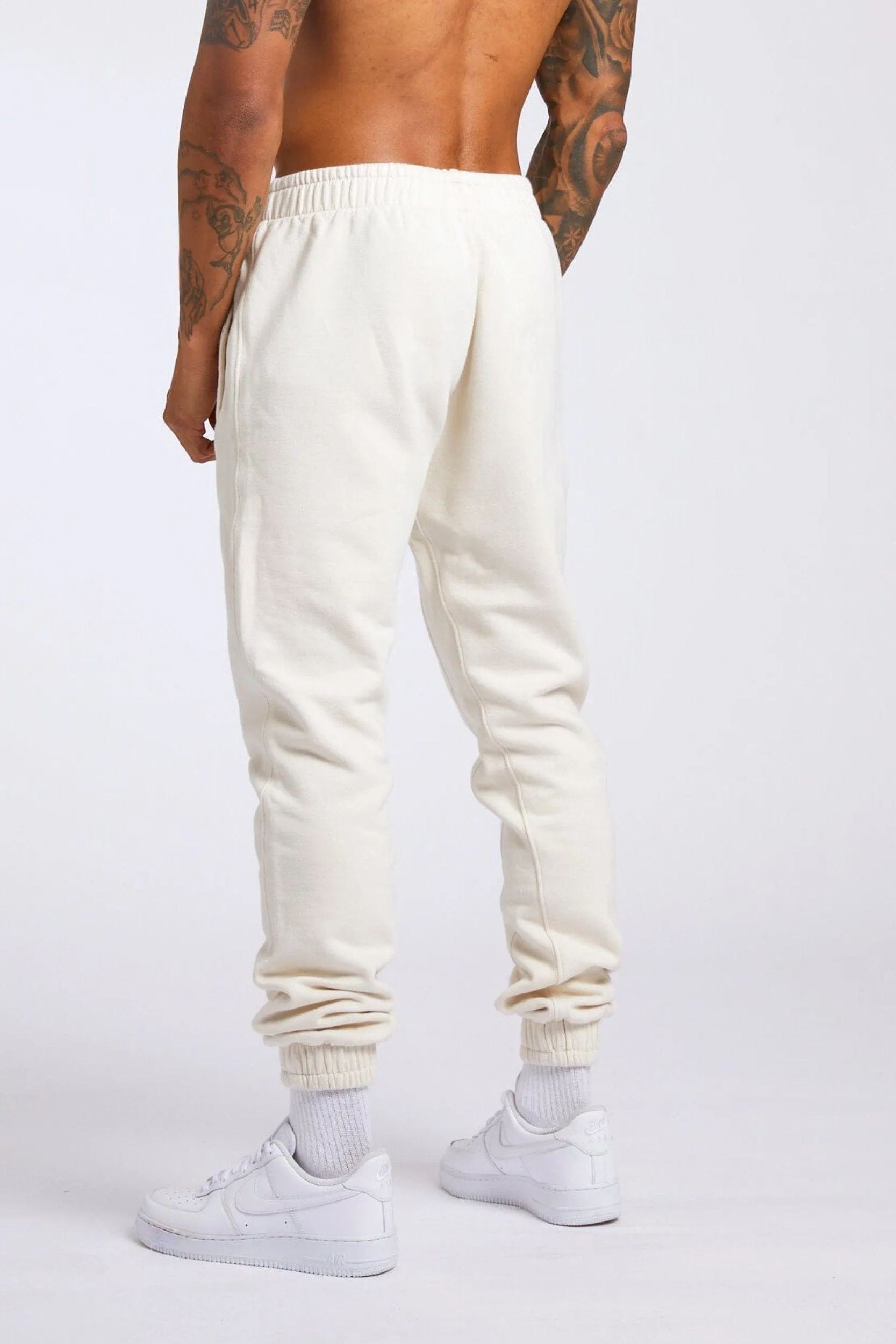 LEGEND* BASICS SWEATPANTS - CREAM