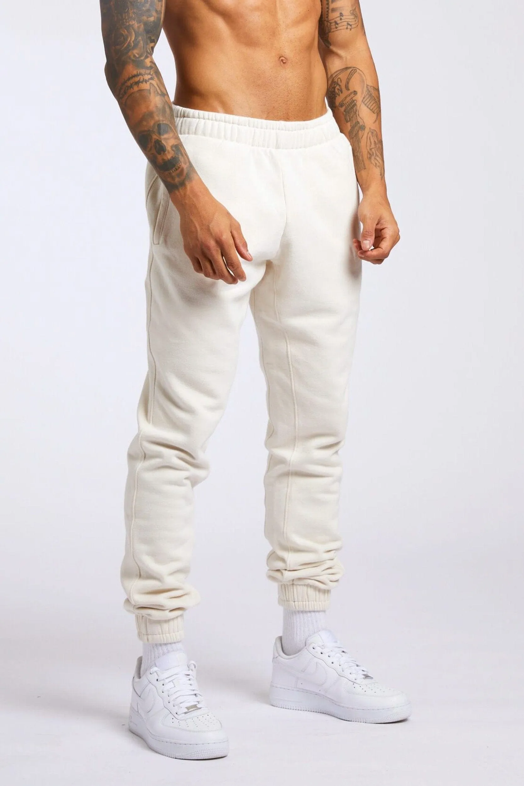 LEGEND* BASICS SWEATPANTS - CREAM
