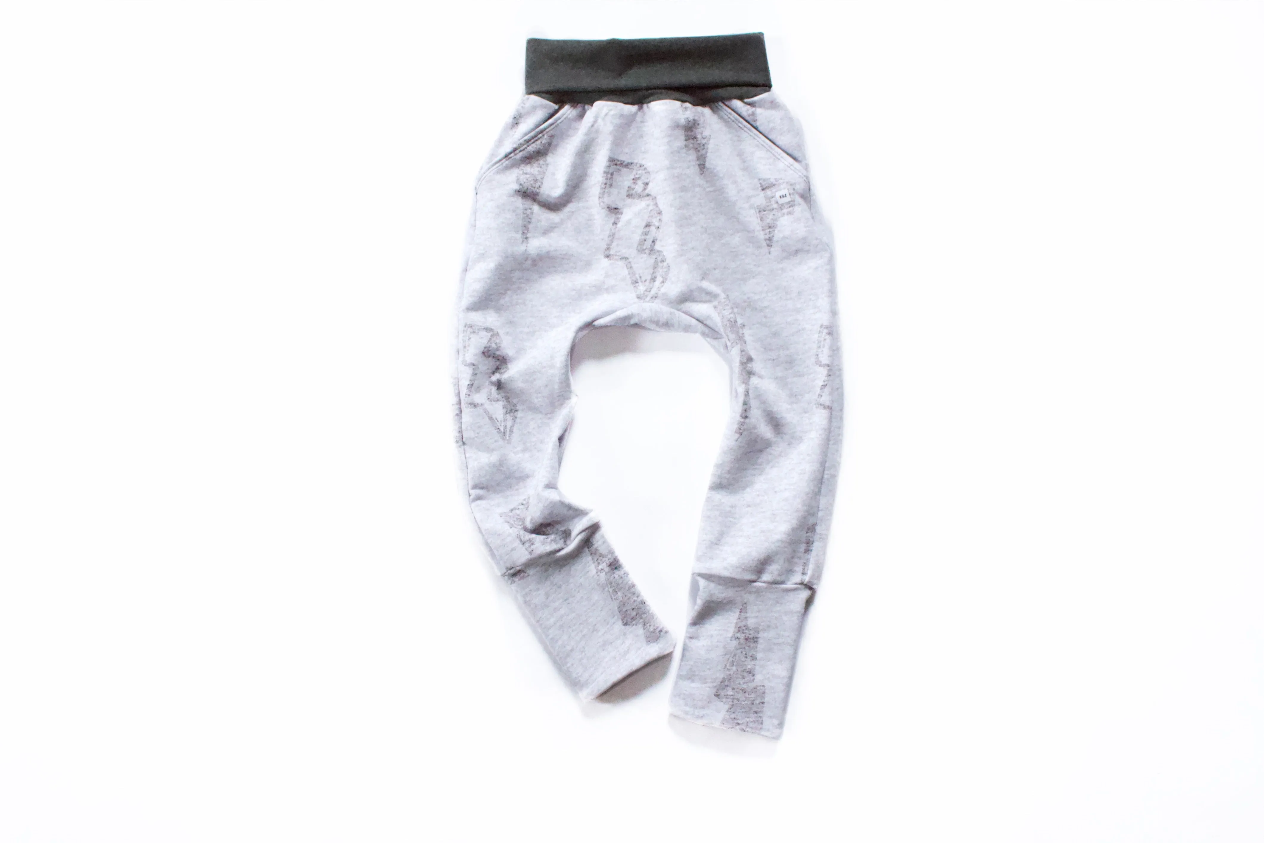 Light Grey Lightning Outfit - Grow With Me