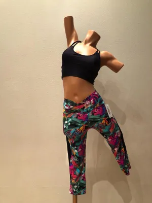 [Lilikoi Wear] Bottoms: Capri Leggings Cross-waistedband Mesh