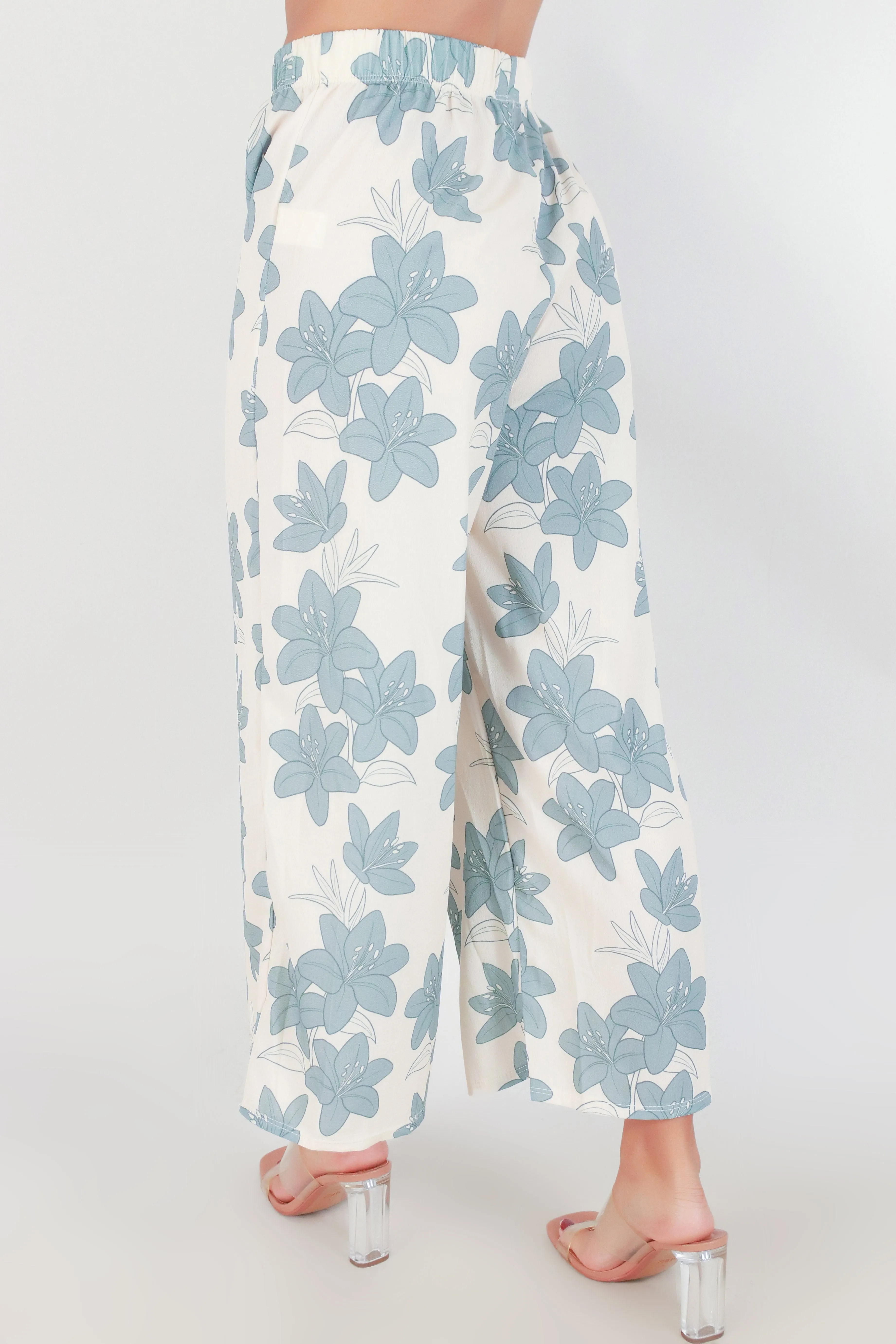 LILY CAPRI PANTS