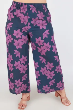 LILY CAPRI PANTS