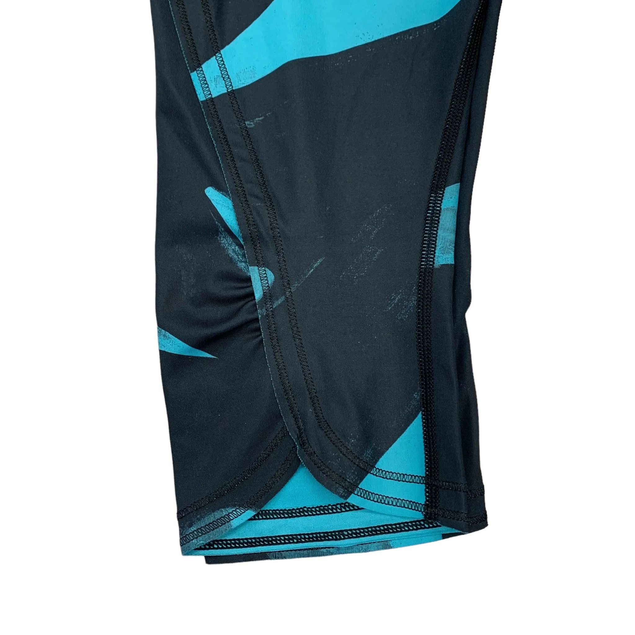 Lululemon Athletica Blue Print Capri Pants Women's Size  4-6