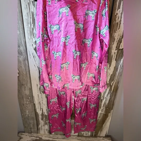 Mary Square Charlotte The Cats Pajamas Tigers Pink Size  Large Top &amp; Pants