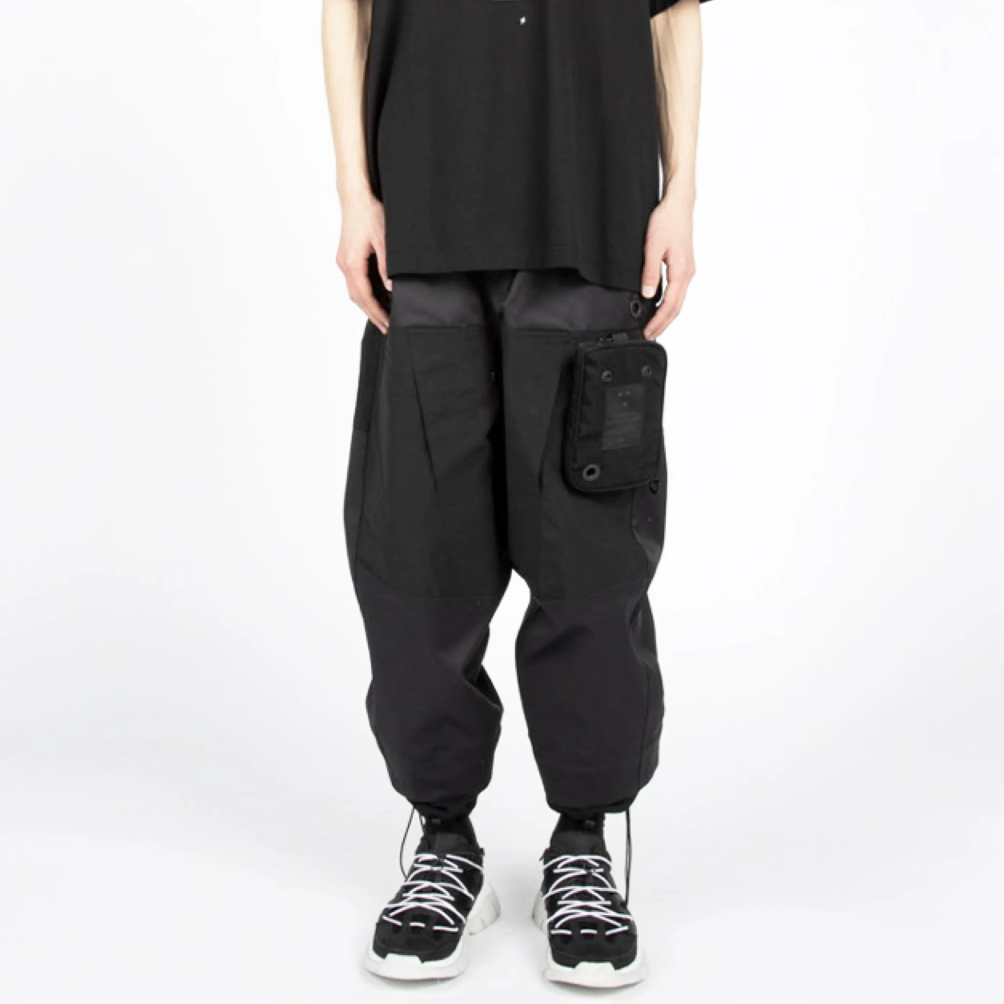 NILøS AZMTH Tech Sweatpants Black