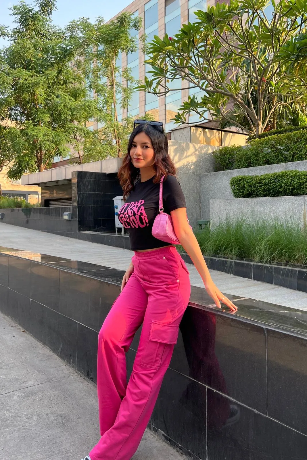 Nomad Signature- Sweatpants (Pink)