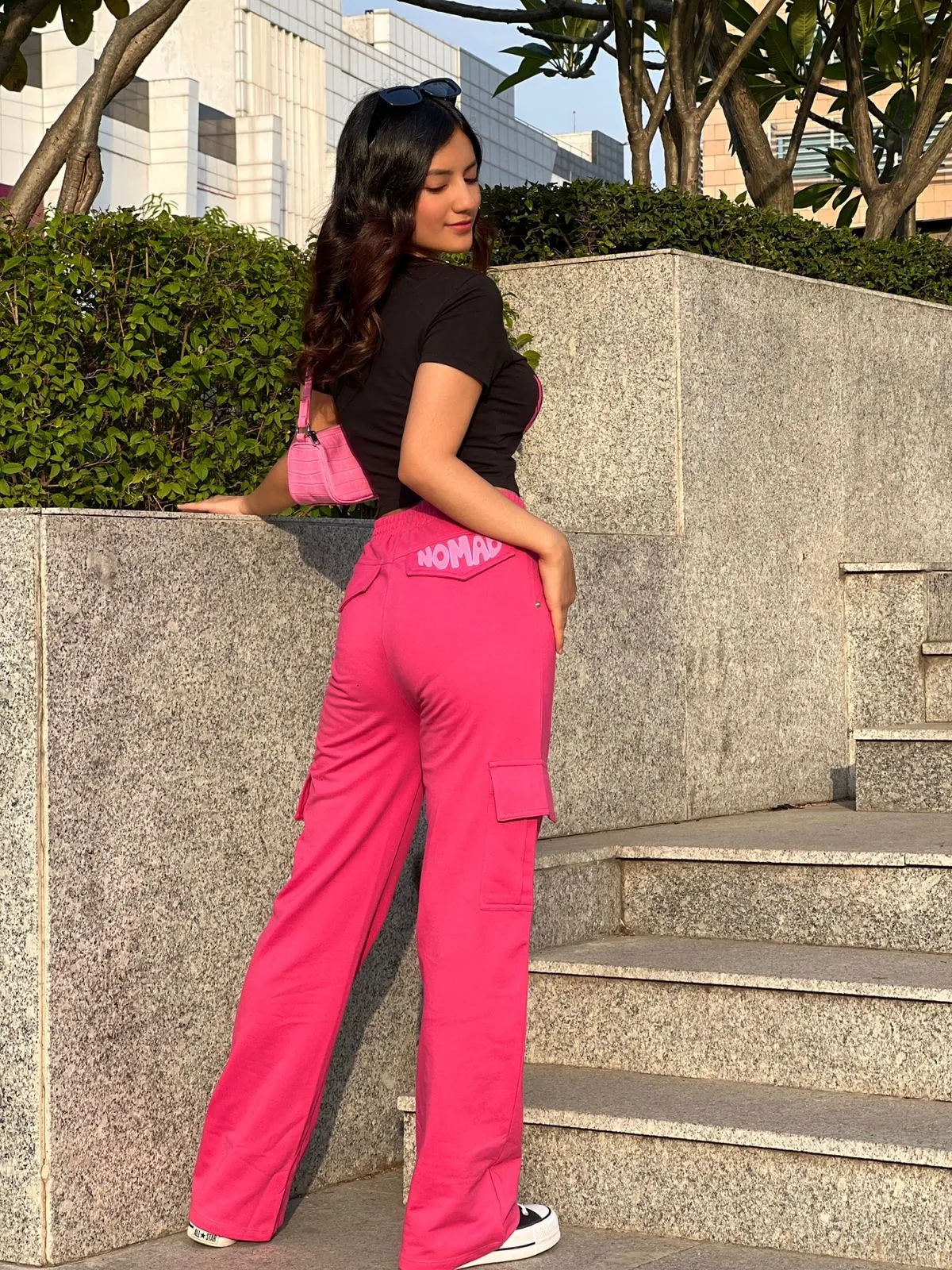 Nomad Signature- Sweatpants (Pink)