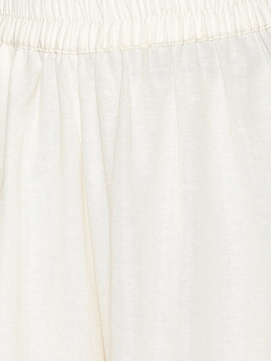 Off-White Solid Wide Leg Palazzo