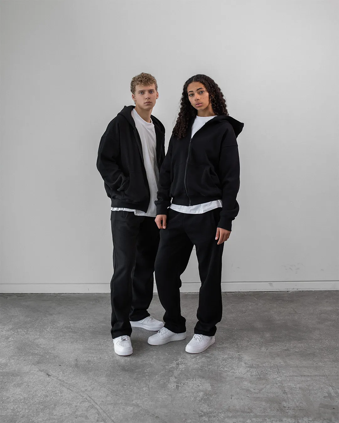 Open Bottom Sweatpant - Black