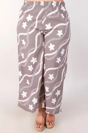 PIKAKE PLUMERIA CAPRI PANTS